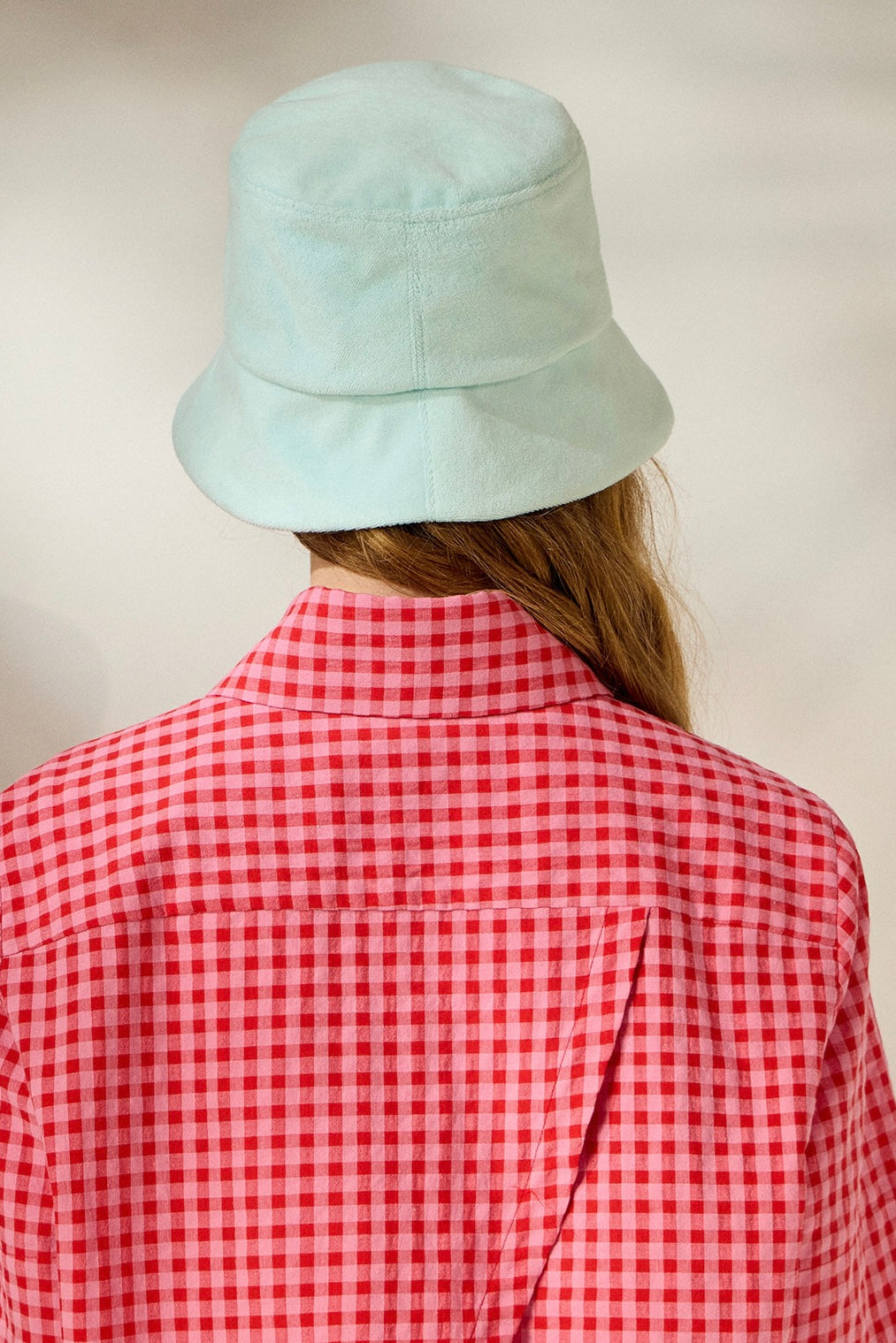 'ANTHI' ΔΙΧΡΩΜΟ ΚΑΠΕΛΟ BUCKET (PEANUT/PINK) MAMOUSH