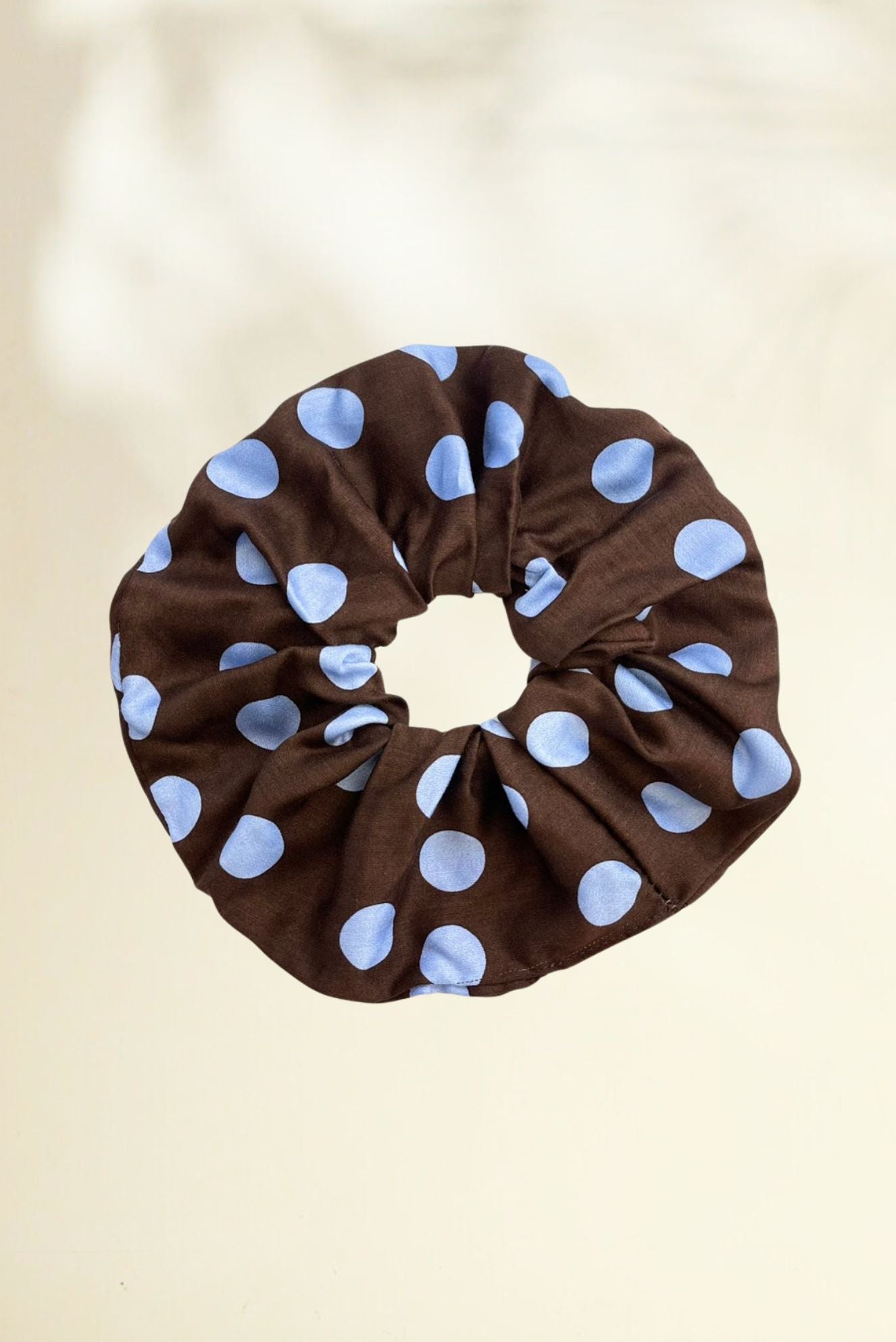 SCRUNCHIES (CHOCOLATE POLKA DOT) MAMOUSH