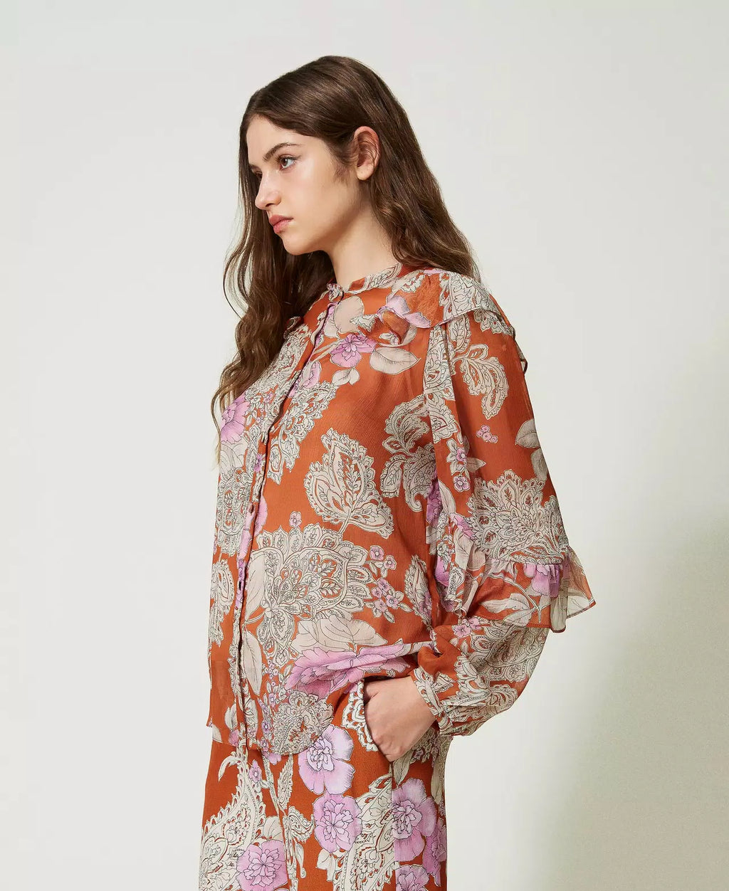 ΠΟΥΚΑΜΙΣΟ CREPONNE ΜΕ ΒΟΛΑΝ TWINSET