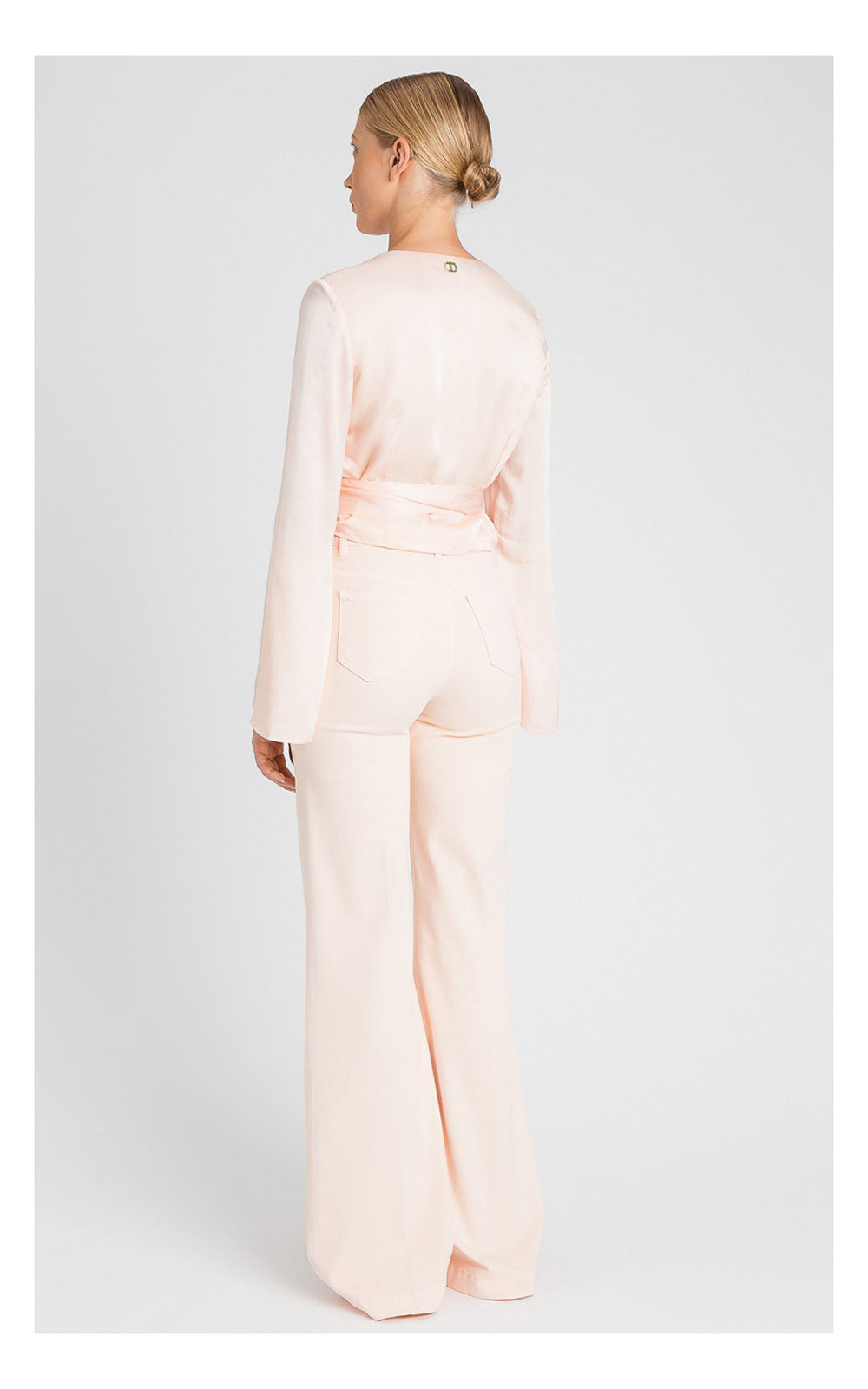 ΤΖΙΝ ΠΑΝΤΕΛOΝΙ ΜΕ ΔΙΑΚΟΣΜΗΤΙΚA ΚΟΥΜΠΙA TWINSET