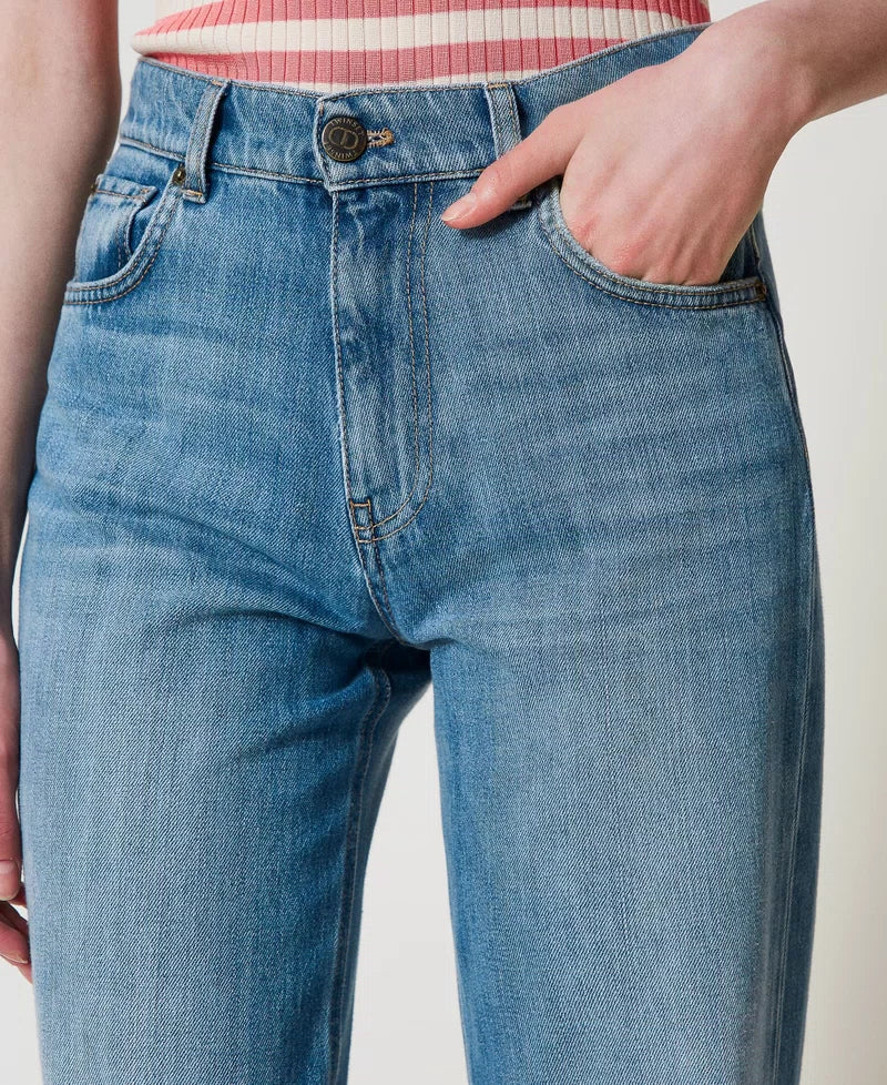 ΤΖΙΝ ΣΕ ΙΣΙΑ ΓΡΑΜΜΗ ΜΕ ΠΕΝΤΕ ΤΣΕΠΕΣ TWINSET