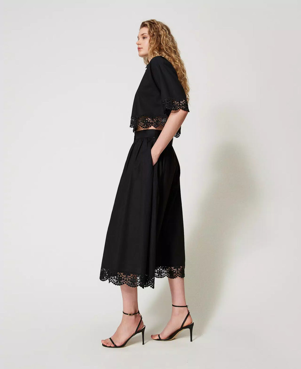 ΠΟΠΛΙΝΑ ΜΑΚΡΙΑ ΦΟΥΣΤΑ ΜΕ ΔΑΝΤΕΛΑ TWINSET