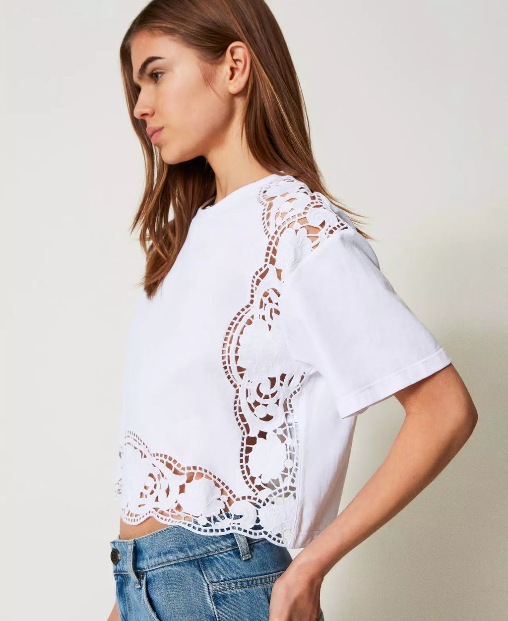 T-SHIRT SANGALLO ΜΕ ΚΕΝΤΗΜΑ TWINSET