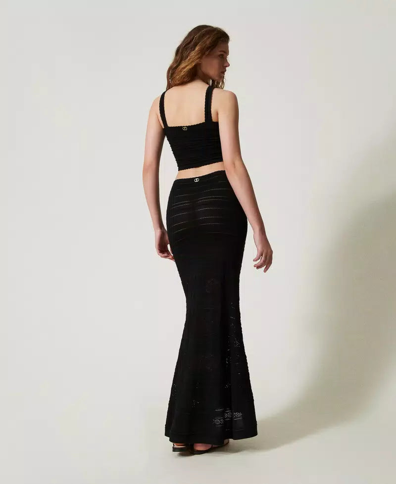 ΜΑΚΡΙA ΦΟYΣΤΑ ΑΠO ΔΙΧΤΥΩΤO ΠΛEΓΜΑ TWINSET