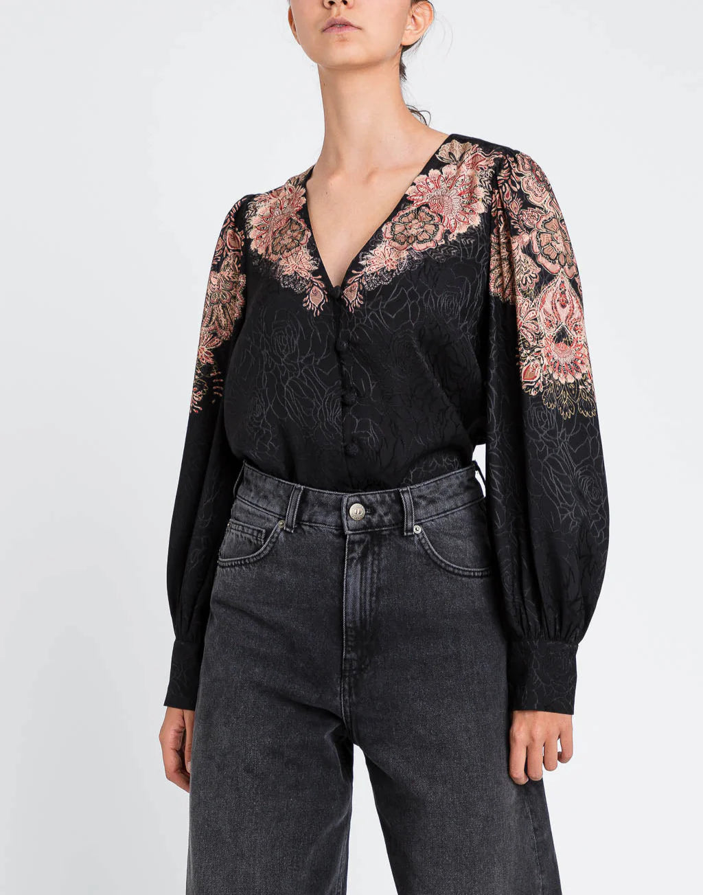 ΖΑΚΑΡ ΠΟΥΚΑΜΙΣΟ ΜΕ ΤΥΠΩΜΑ TWINSET MILANO