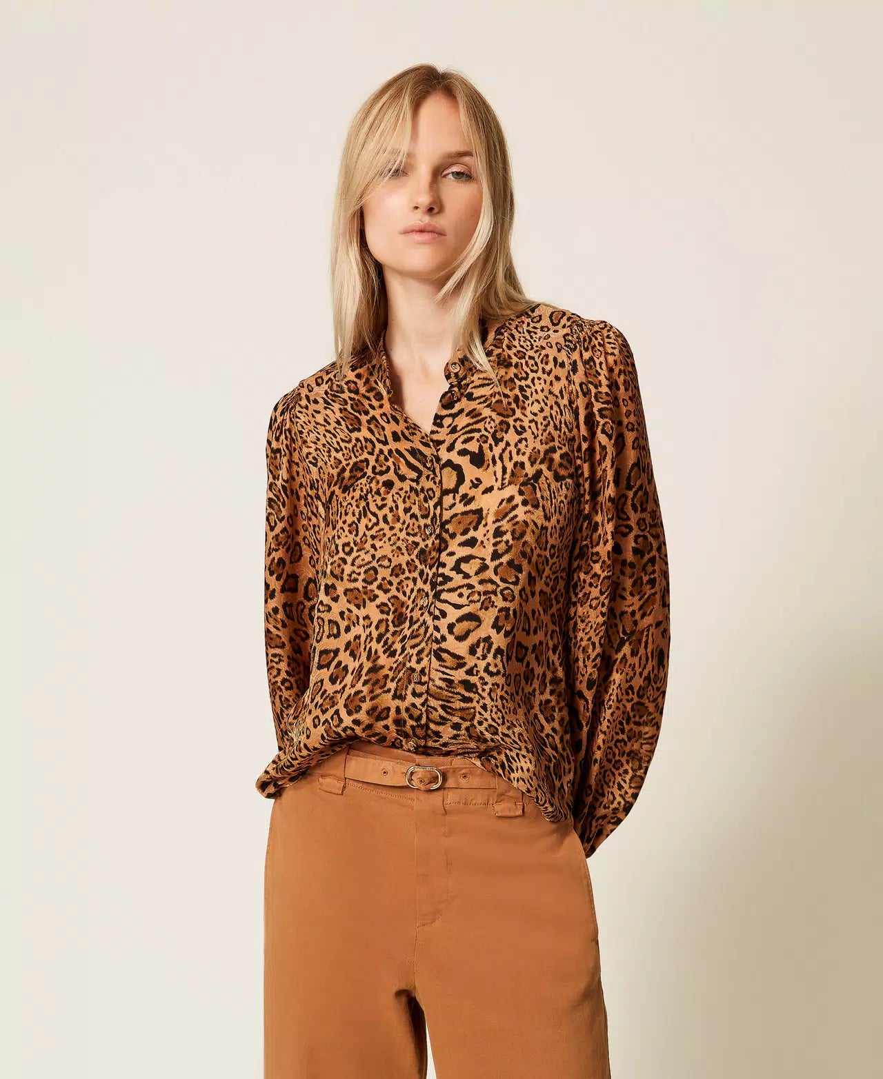 ΠΟΥΚΑΜΙΣΟ ΖΑΚΑΡ ΜΕ ANIMAL PRINT TWINSET