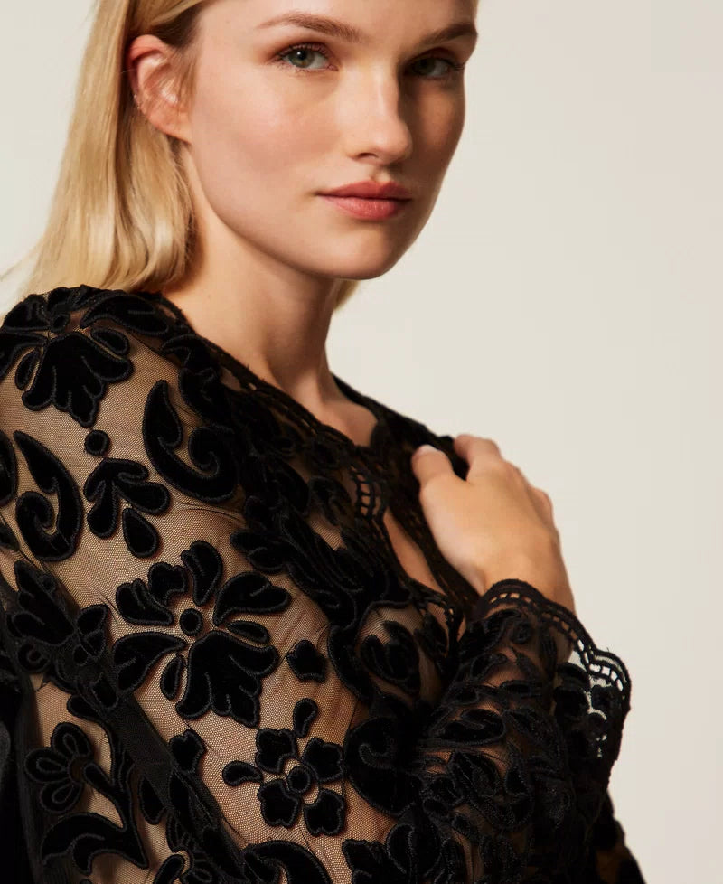 ΒΕΛΟΥΔΙΝΟ ΣΑΚΑΚΙ ΜΕ ΤΟΥΛΙ ΚΑΙ ΚΕΝΤΗΜΑ TWINSET MILANO