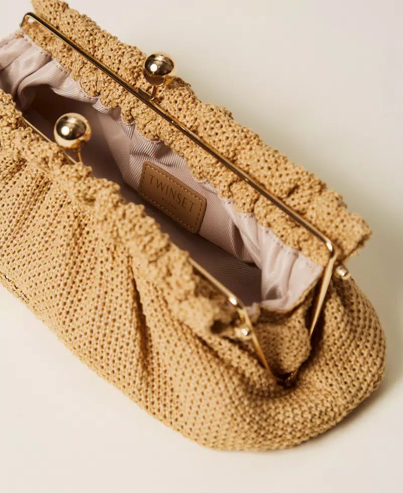 ΤΣΑΝΤΑ CLUTCH ΑΠΟ RAFFIA ΜΕ CHARM TWINSET