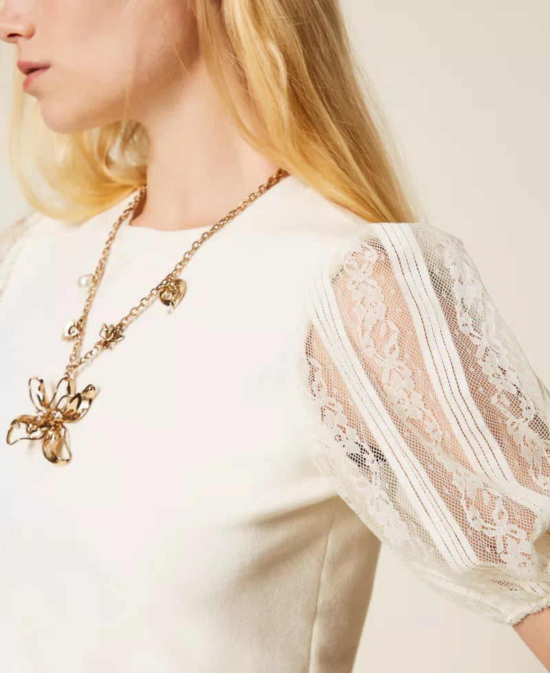 ΜΠΛΟΥΖΑ ΜΕ ΚΟΝΤΟ ΜΑΝΙΚΙΚΑΙ ΔΑΝΤΕΛΑ TWINSET