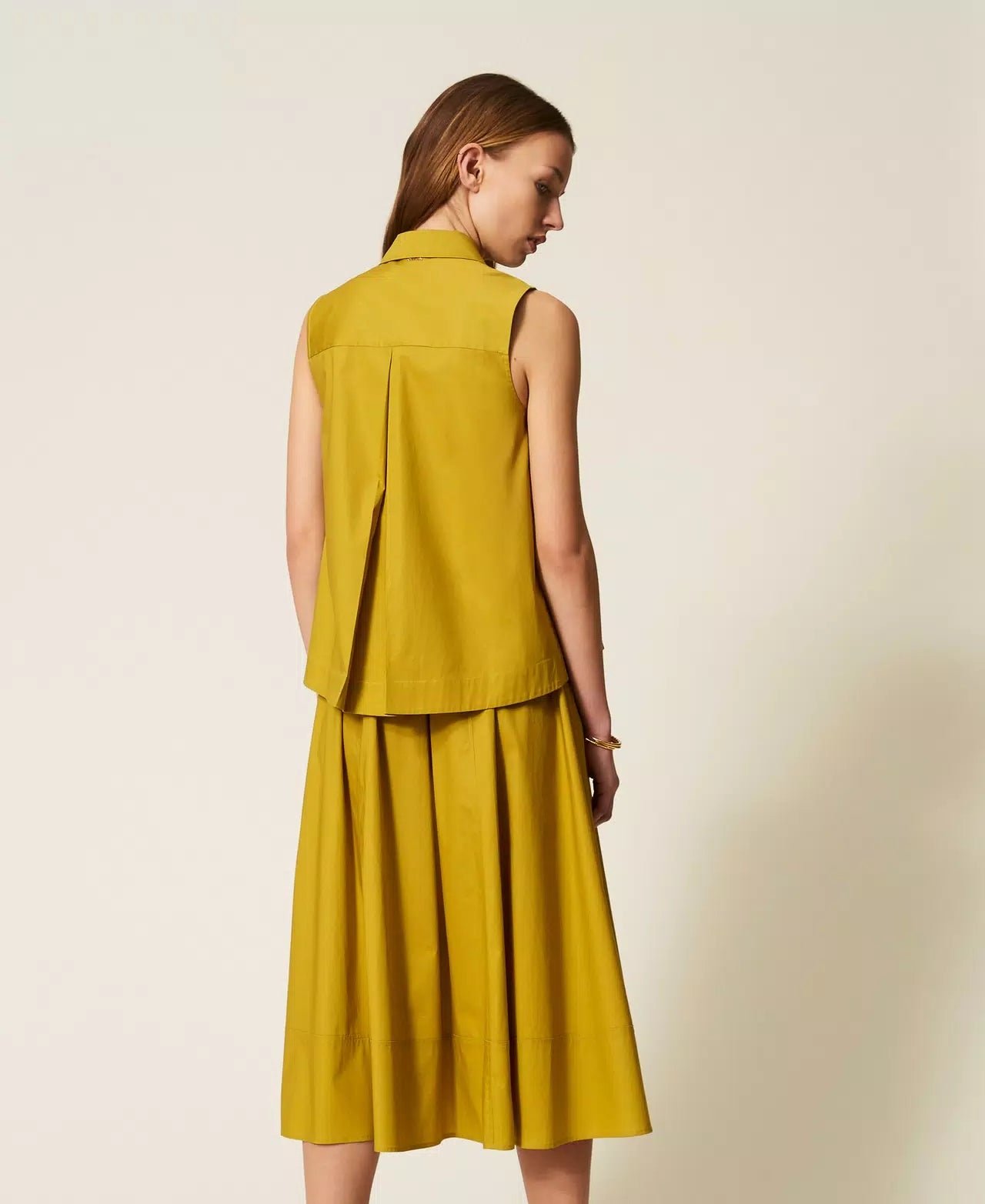 ΒΑΜΒΑΚΕΡΗ ΜΙΝΤΙ ΦΟΥΣΤΑ ΜΕ ΚΟΥΜΠΙΑ TWINSET