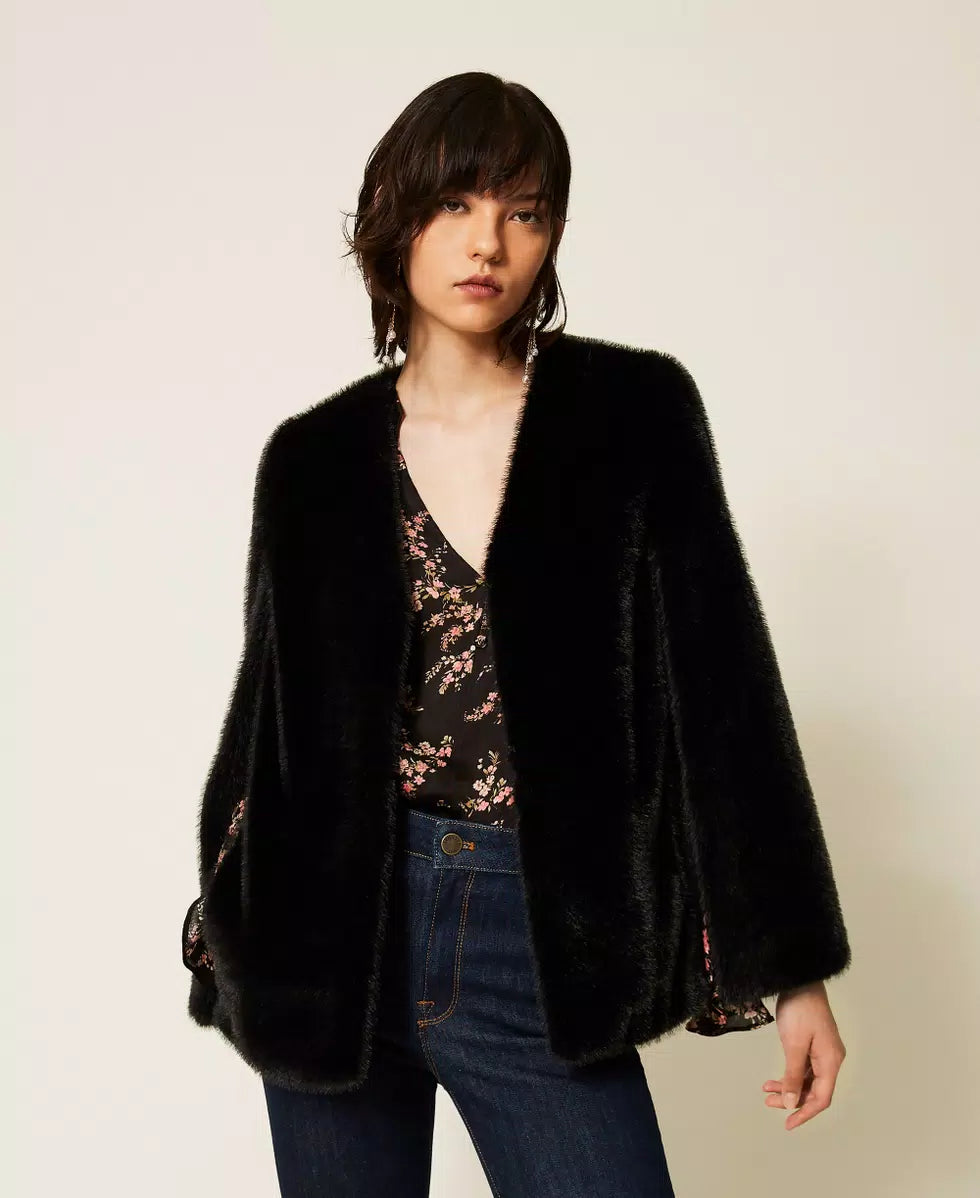 ΚΑΠΑ ΑΠΟ FAUX FUR ΓΟΥΝΑ TWINSET