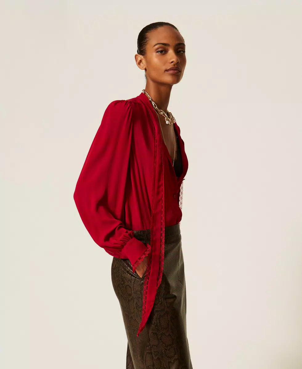 ΠΟΥΚΑΜΙΣΟ CREPE DE CHINE ΜΕ ΦΙΟΓΚΟ TWINSET