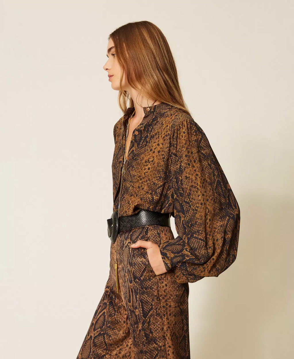 ΠΟΥΚΑΜΙΣΟ CREPE DE CHINE ΜΕ ΤΥΠΩΜΑ PYTHON TWINSET