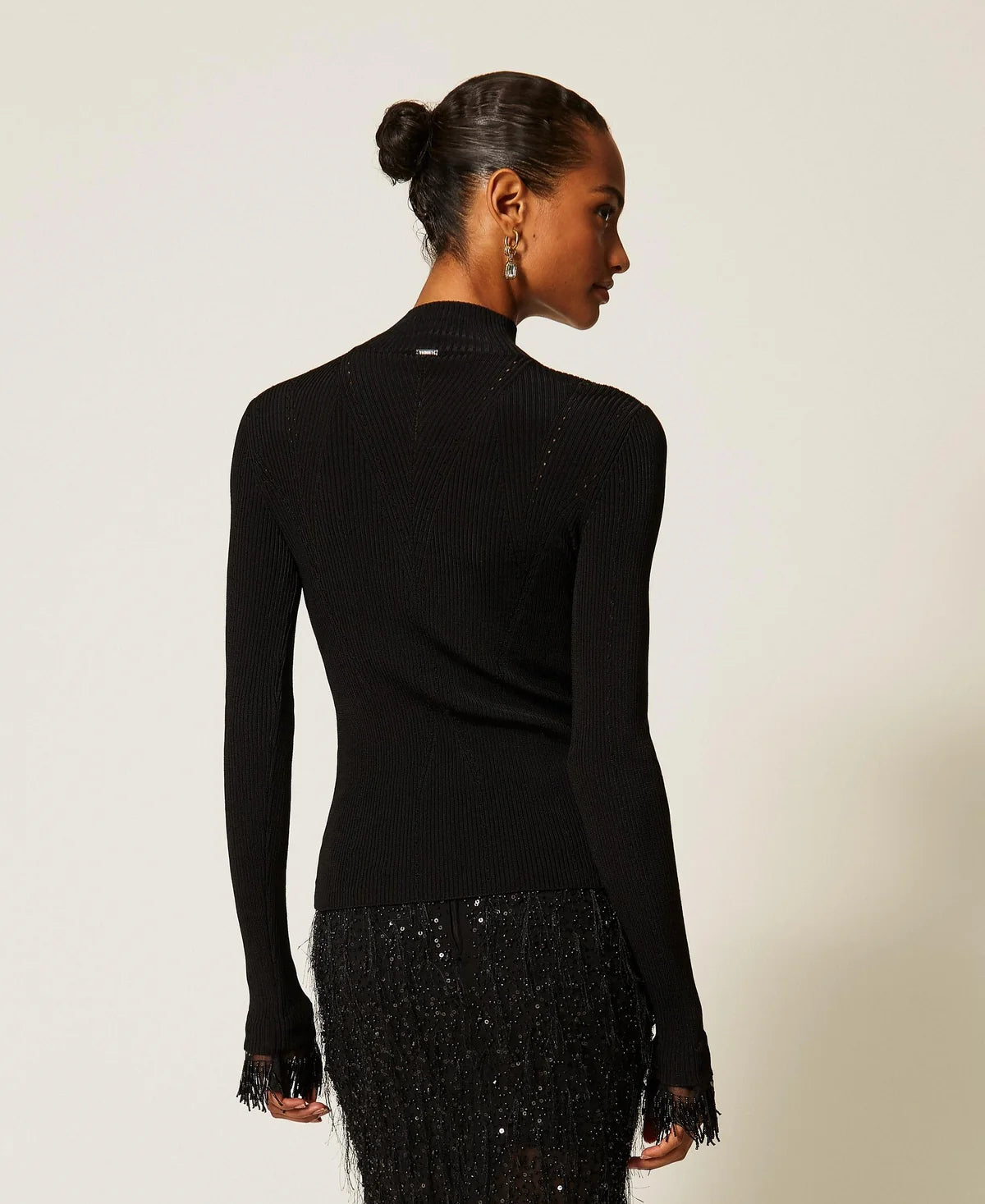 ΠΛΕΚΤΗ ΜΠΛΟΥΖΑ ΖΙΒΑΓΚΟ ΜΕ EMBROIDERY TWINSET