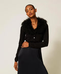 ΚΟΝΤΗ ΖΑΚΕΤΑ ΜΕ FAUX FUR TWINSET