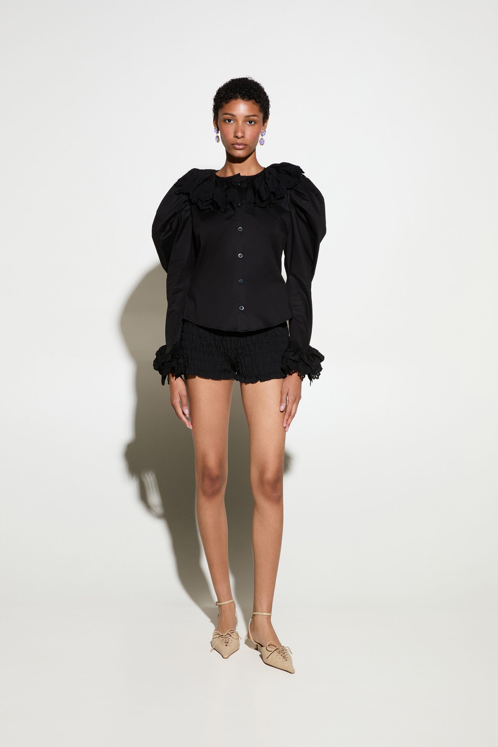 ΒΑΜΒΑΚΕΡΟ ΠΟΥΚΑΜΙΣΟ (BLACK) MILKWHITE