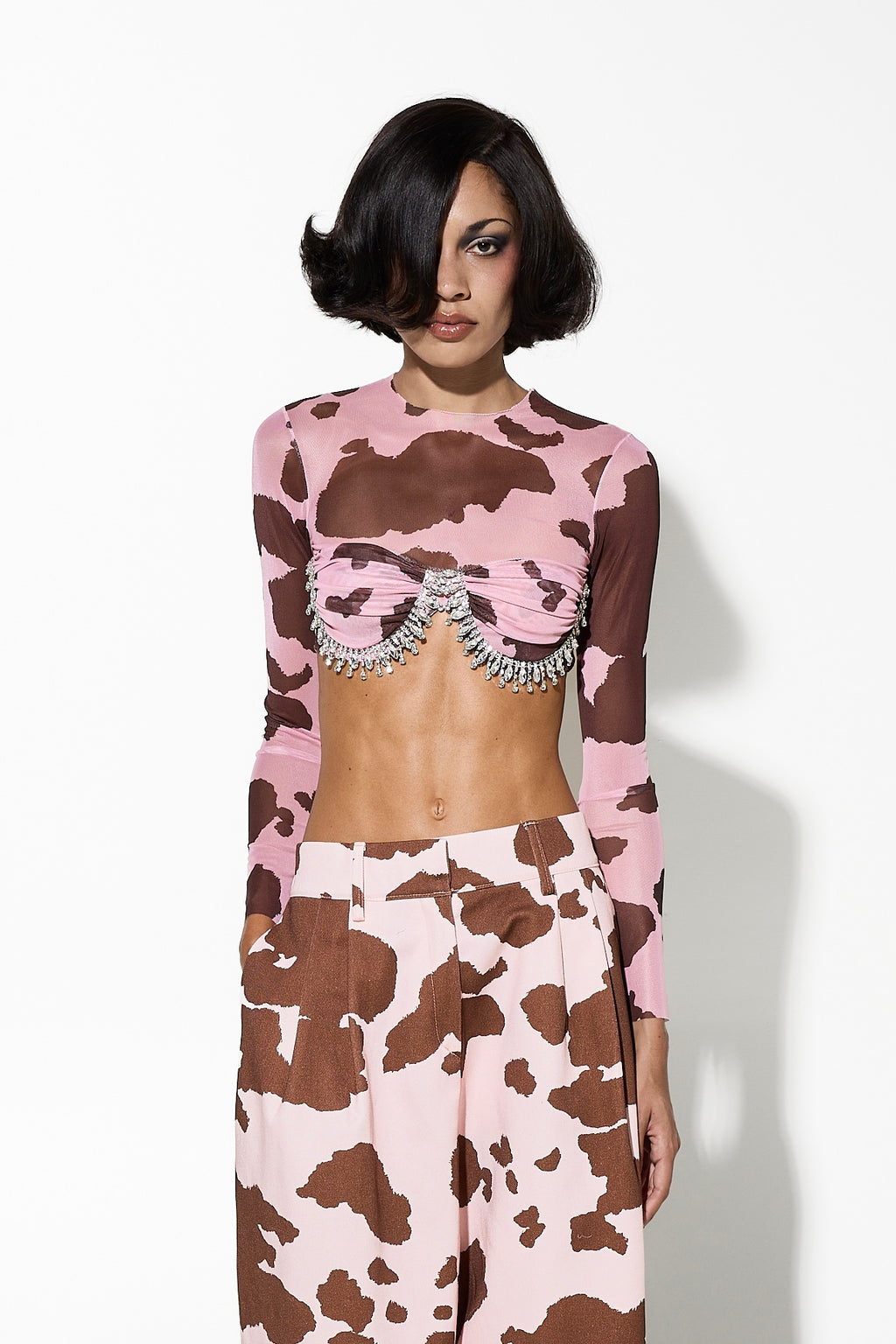 ΤΥΠΩΜΕΝΟ ΚΡΟΠ ΤΟΠ ΜΕ ΚΡΥΣΤΑΛΛΟΥΣ (PINK COW) MILKWHITE
