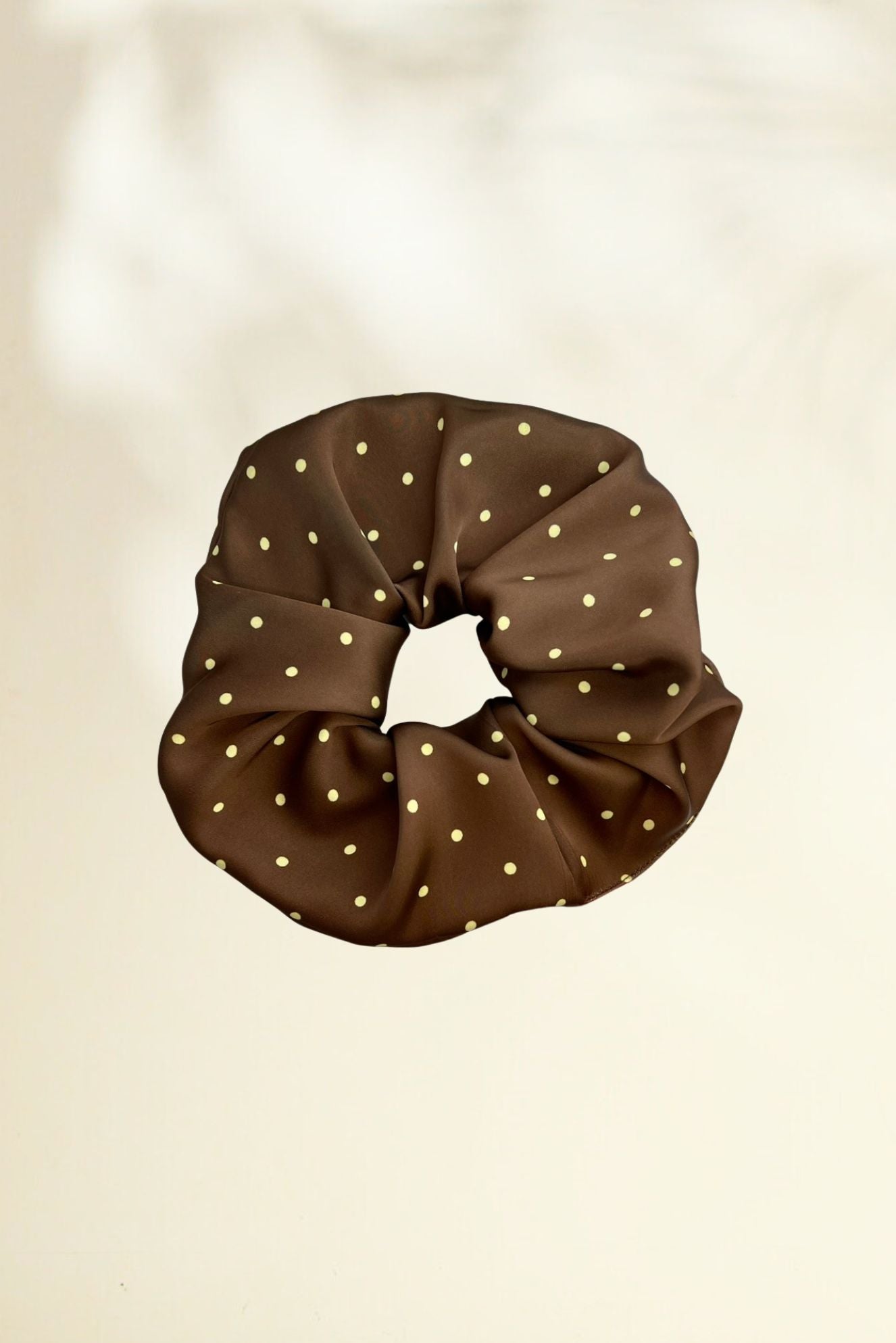 SCRUNCHIES (CHOCOLATE/POLKA DOT) MAMOUSH