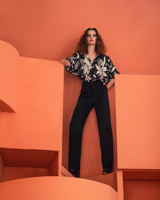 LEILA ΠΟΥΚΑΜΙΣΟ MAMOUSH