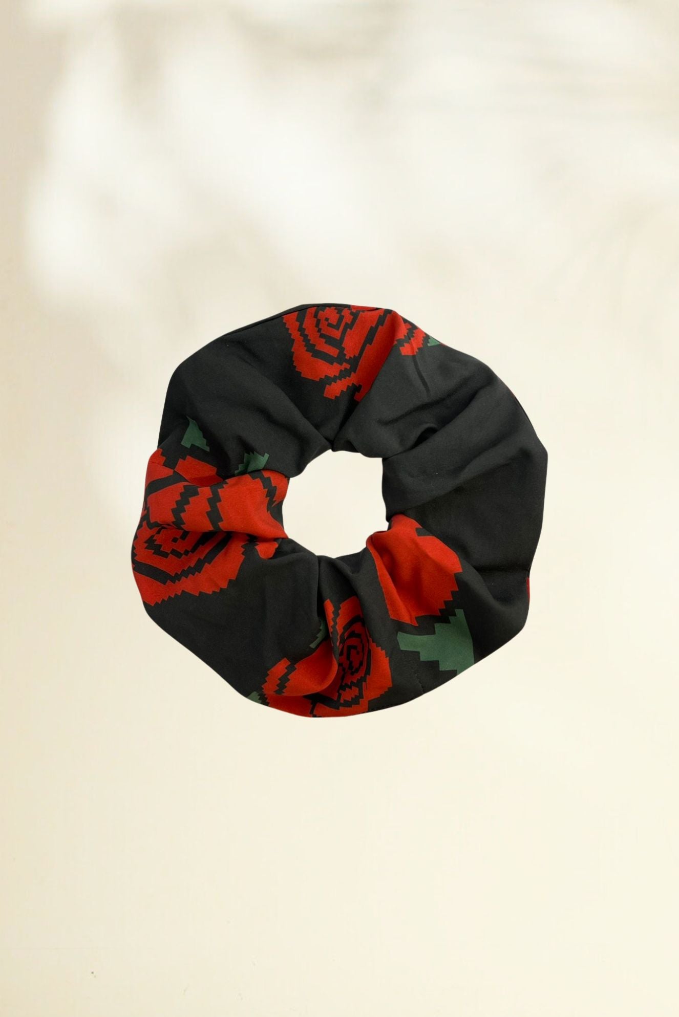 SCRUNCHIES (BLACK ROSES) MAMOUSH