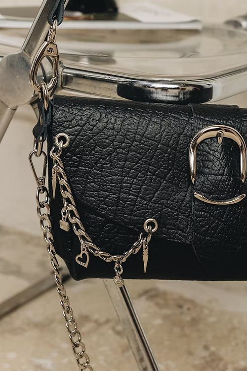 “LOVESONG" ΤΣΑΝΤΑ ΩΜΟΥ (BLACK) INDIVIDUAL