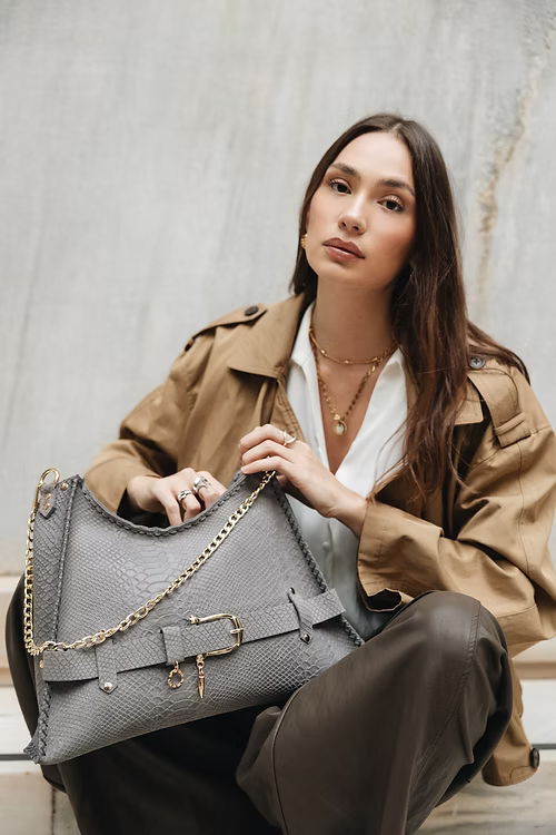 "TOGETHER IN ELECTRIC DREAMS” ΤΣΑΝΤΑ ΩΜΟΥ (GRAY SUEDE) INDIVIDUAL