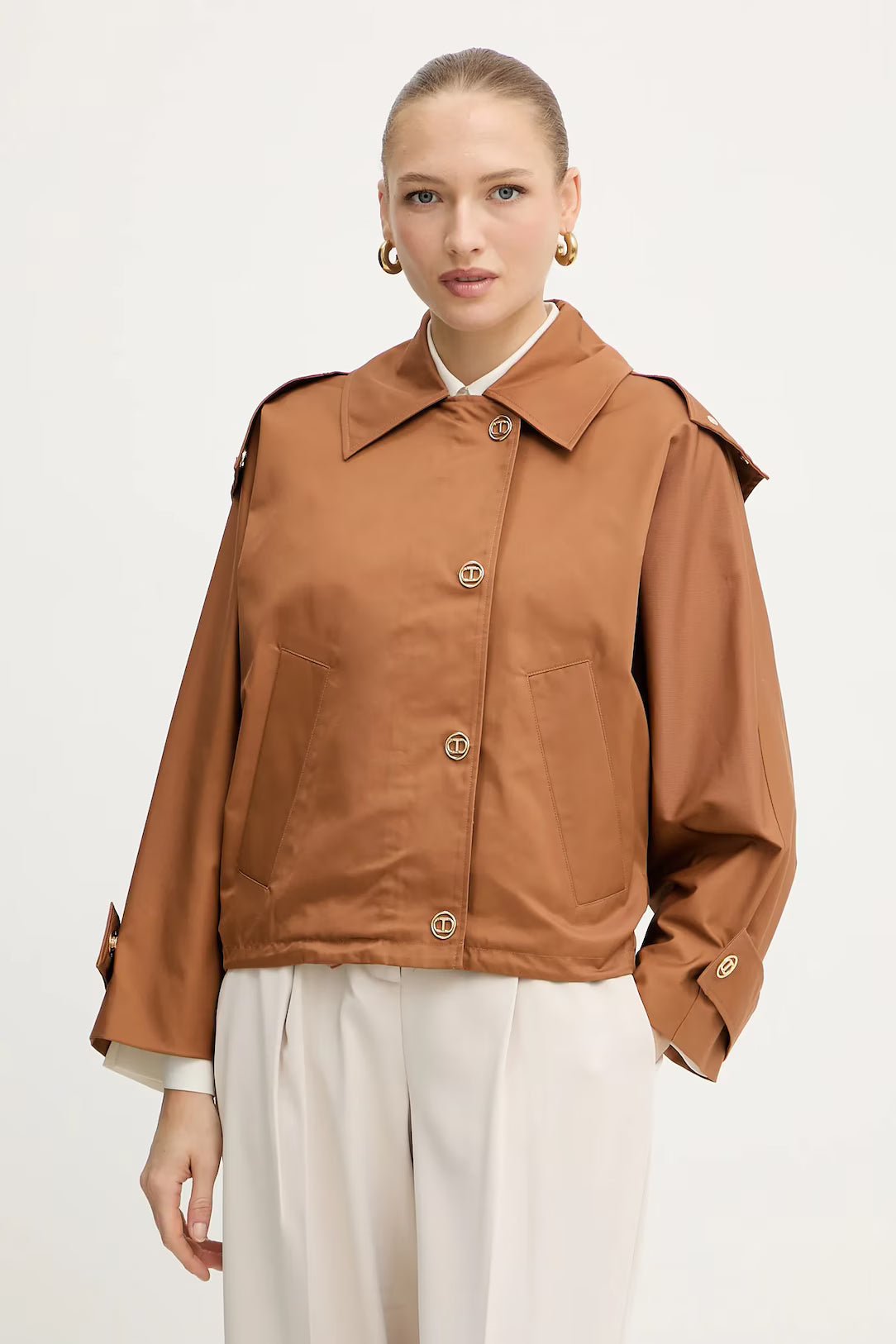 ΕΠΟΧΙΑΚΟ ΜΠΟΥΦΑΝ ΜΕ ΧΡΥΣΑ ΚΟΥΜΠΙΑ TWINSET MILANO