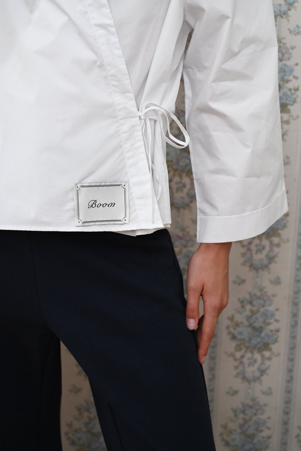 ΒΑΜΒΑΚΕΡΟ ΚΡΟΥΑΖΕ ΠΟΥΚΑΜΙΣΟ (WHITE) BOOM