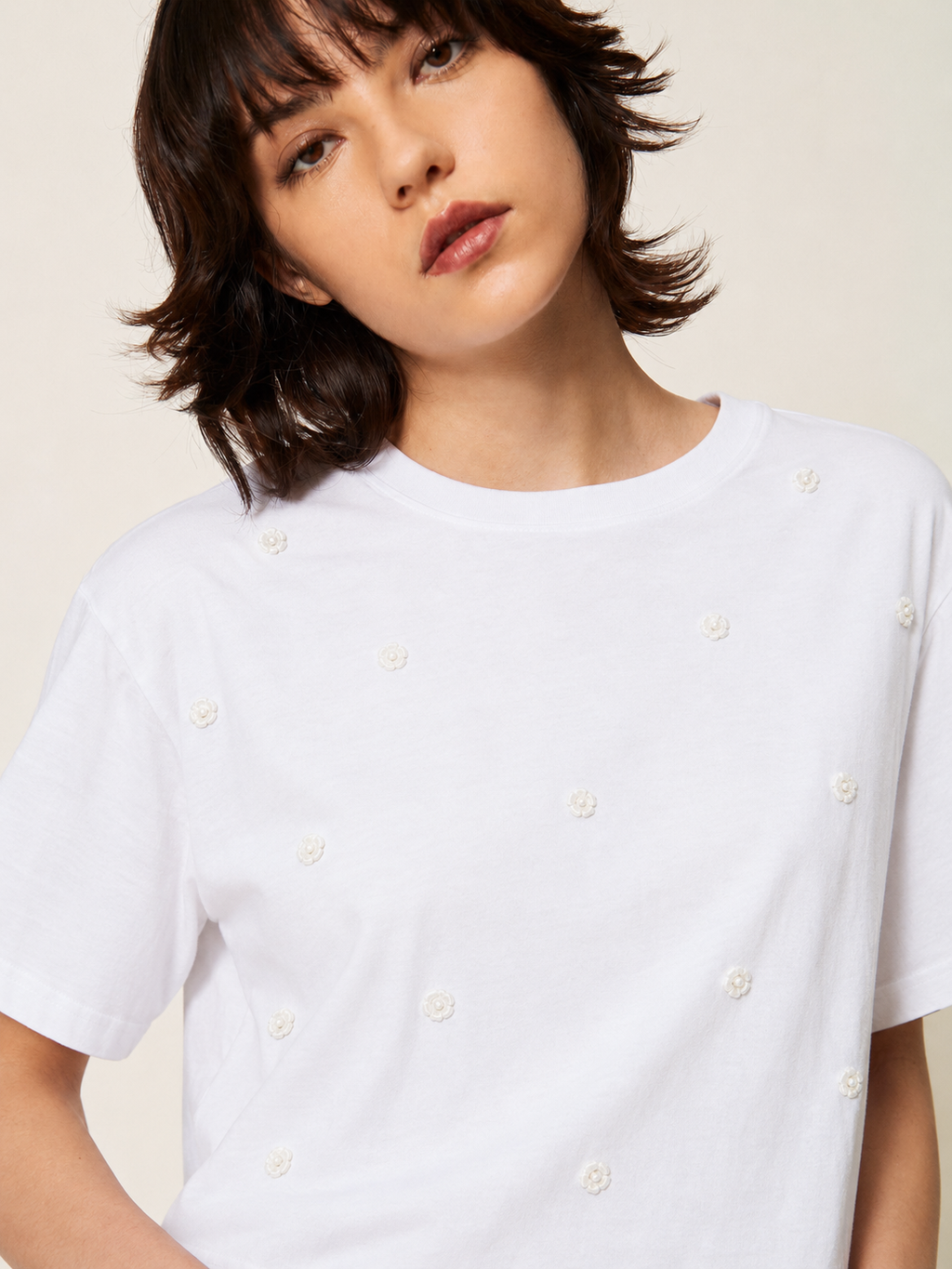 T-SHIRT ΜΕ ΠΕΡΛΕΣ (WHITE) TWINSET