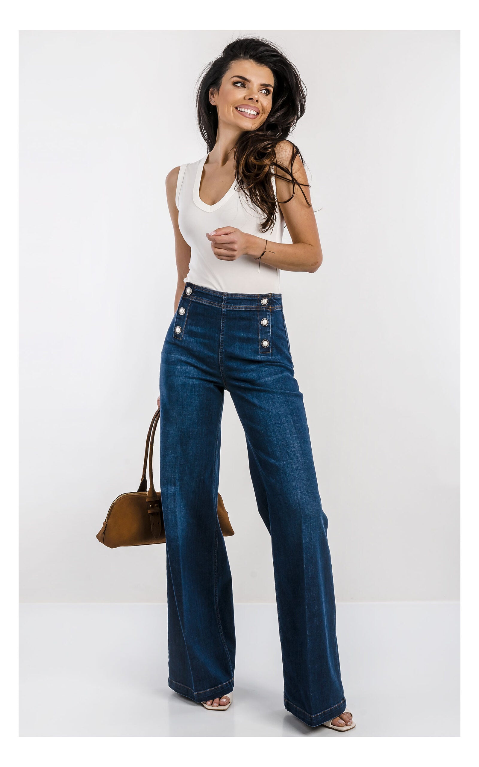 ΤΖΙΝ ΜΕ ΔΙΑΚΟΣΜΗΤΙΚΑ ΚΟΥΜΠΙΑ ΑΠΟ ΠΕΡΛΕΣ TWINSET