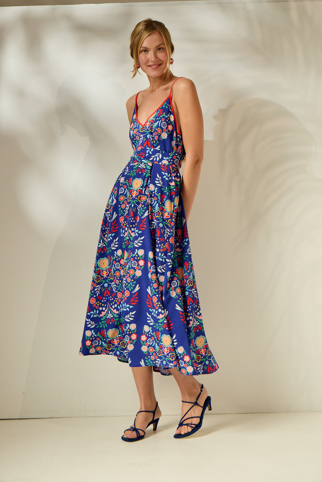 ‘ALIKI’ ΜΙΝΤΙ ΦΟΡΕΜΑ (BLUE FLOWERS) MAMOUSH