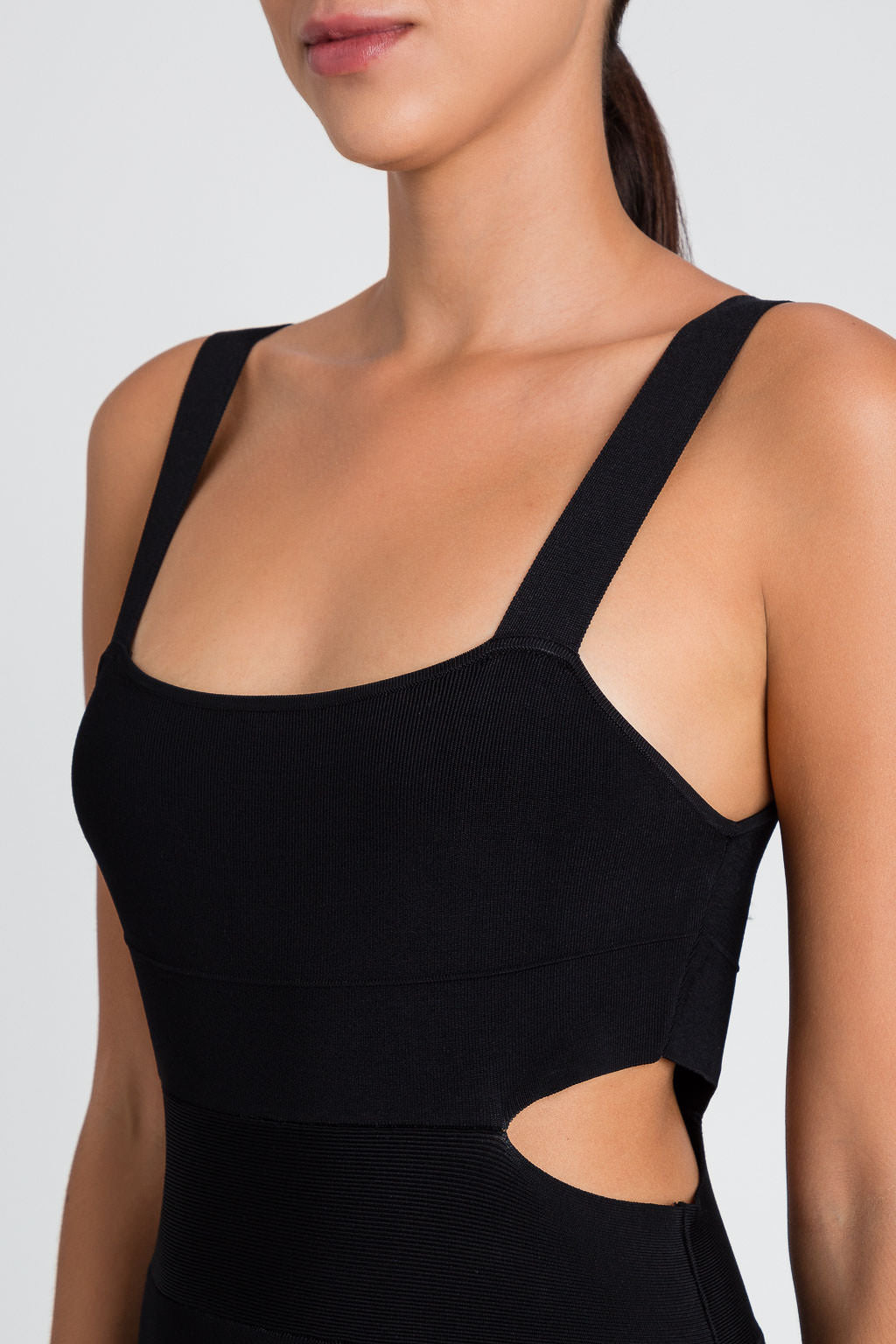 ΜΙΝΙ ΕΦΑΡΜΟΣΤΟ ΦΟΡΕΜΑ TWINSET