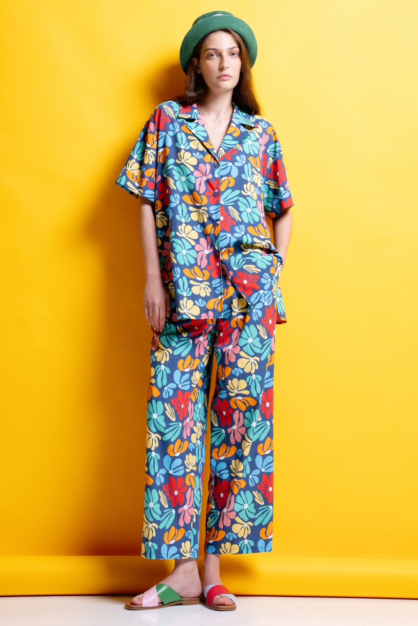 ‘ELLY’ CROPPED ΒΑΜΒΑΚΕΡΟ ΠΑΝΤΕΛΟΝΙ (BLUE FLORAL) MAMOUSH