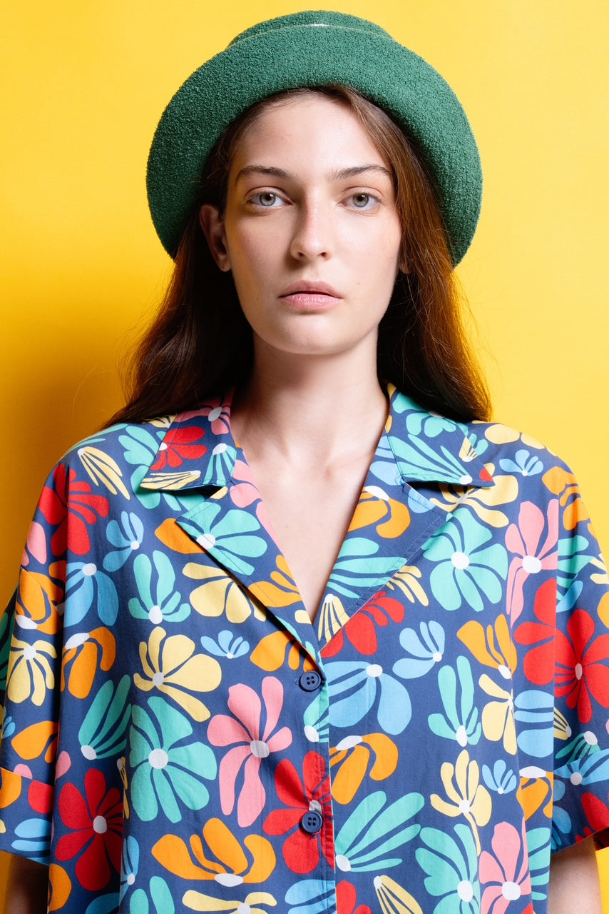 ‘POPPY’ ΒΑΜΒΑΚΕΡΟ ΠΟΥΚΑΜΙΣΟ (BLUE FLORAL) MAMOUSH