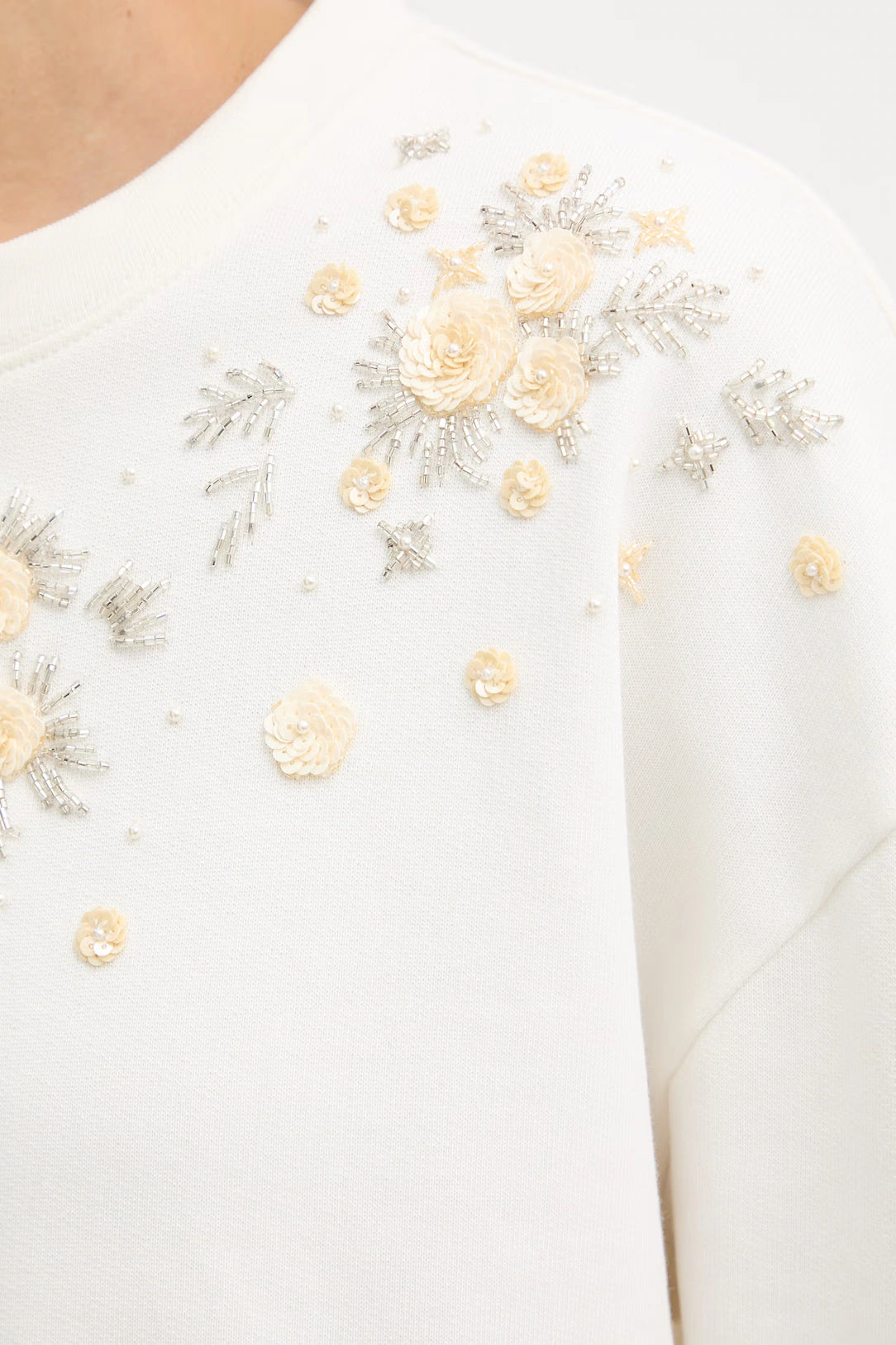 ΦΟΥΤΕΡ ΜΠΛΟΥΖΑ ΜΕ ΑΝΑΓΛΥΦΟ ΚΕΝΤΗΜΑ TWINSET