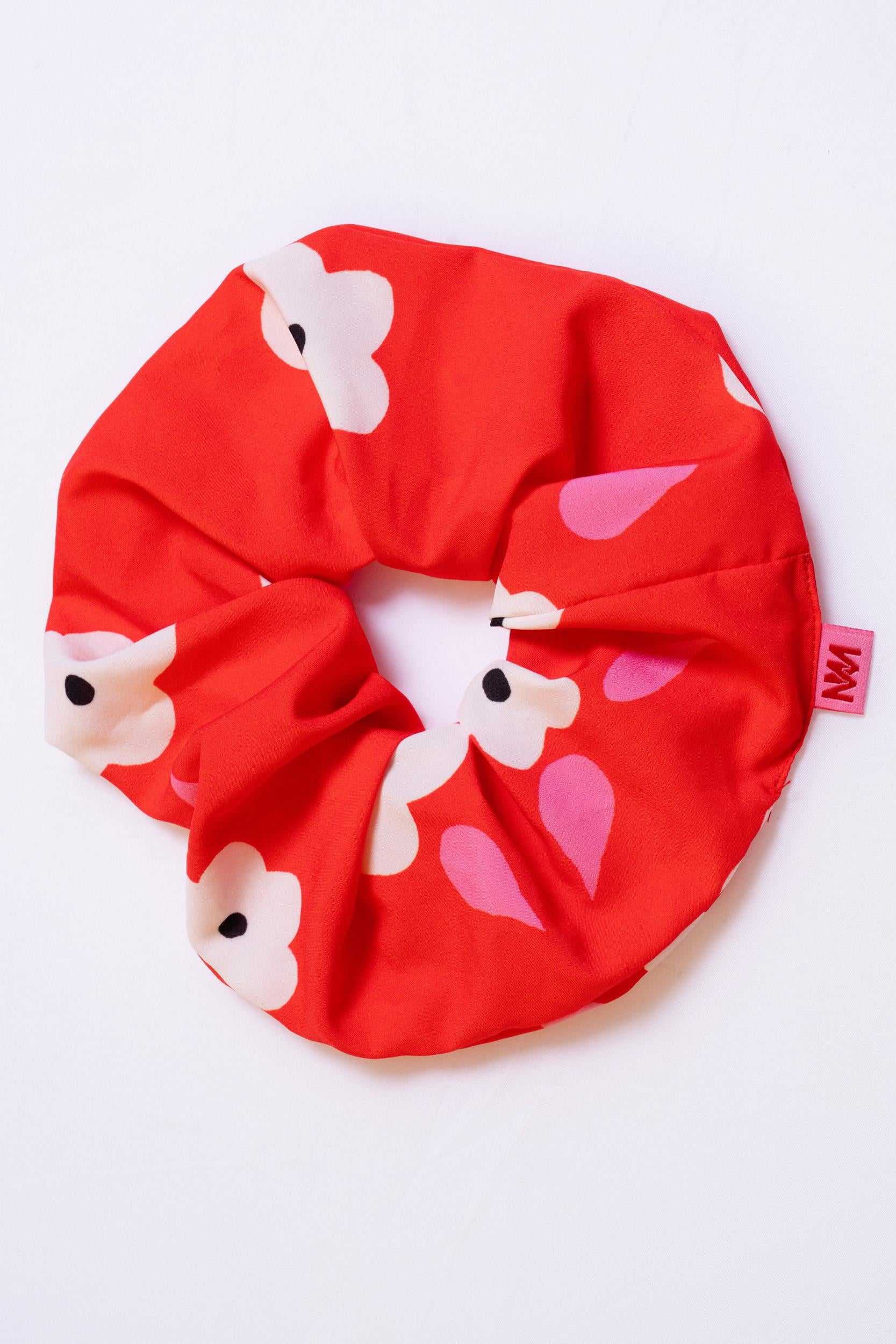SCRUNCHIES (RED/DAISIES) MAMOUSH