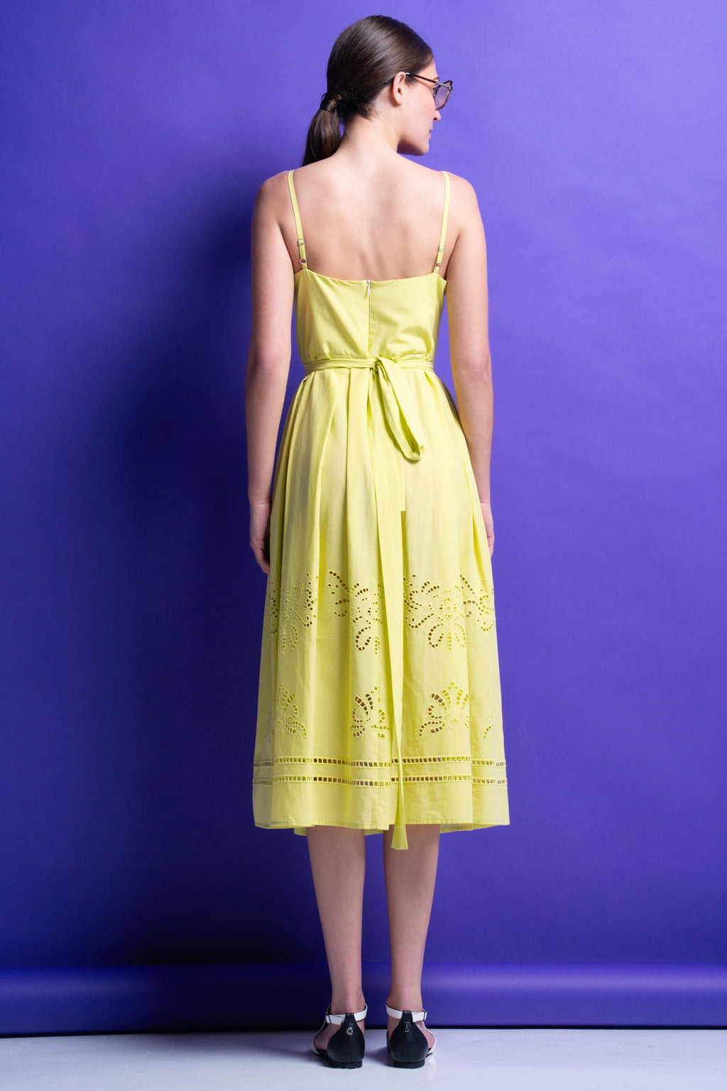 ‘KIMBERLY’ ΒΑΜΒΑΚΕΡΟ ΜΙΝΤΙ ΦΟΡΕΜΑ ΜΕ ΚΕΝΤΗΜΑ (PALE YELLOW) MAMOUSH