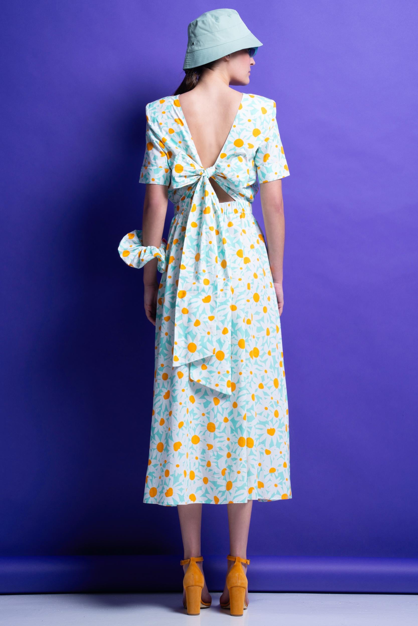 ‘VIOLETA’ ΒΑΜΒΑΚΕΡΟ ΦΟΡΕΜΑ ΜΕ ΜΑΡΓΑΡΙΤΕΣ MAMOUSH