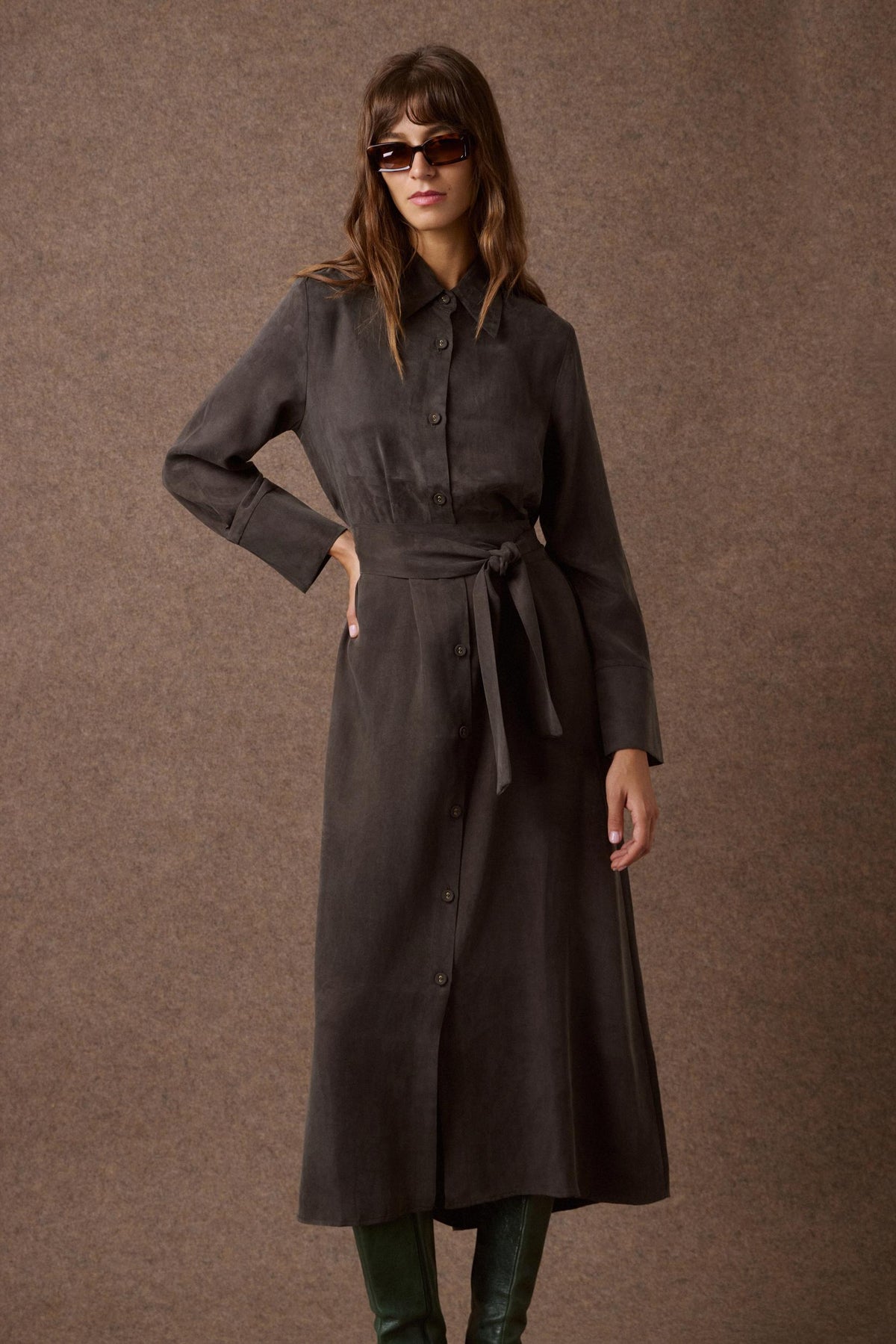 'PARIS' ΜΑΚΡΥ ΣΕΜΙΖΙΕ ΦΟΡΕΜΑ (DARK OLIVE) MAMOUSH