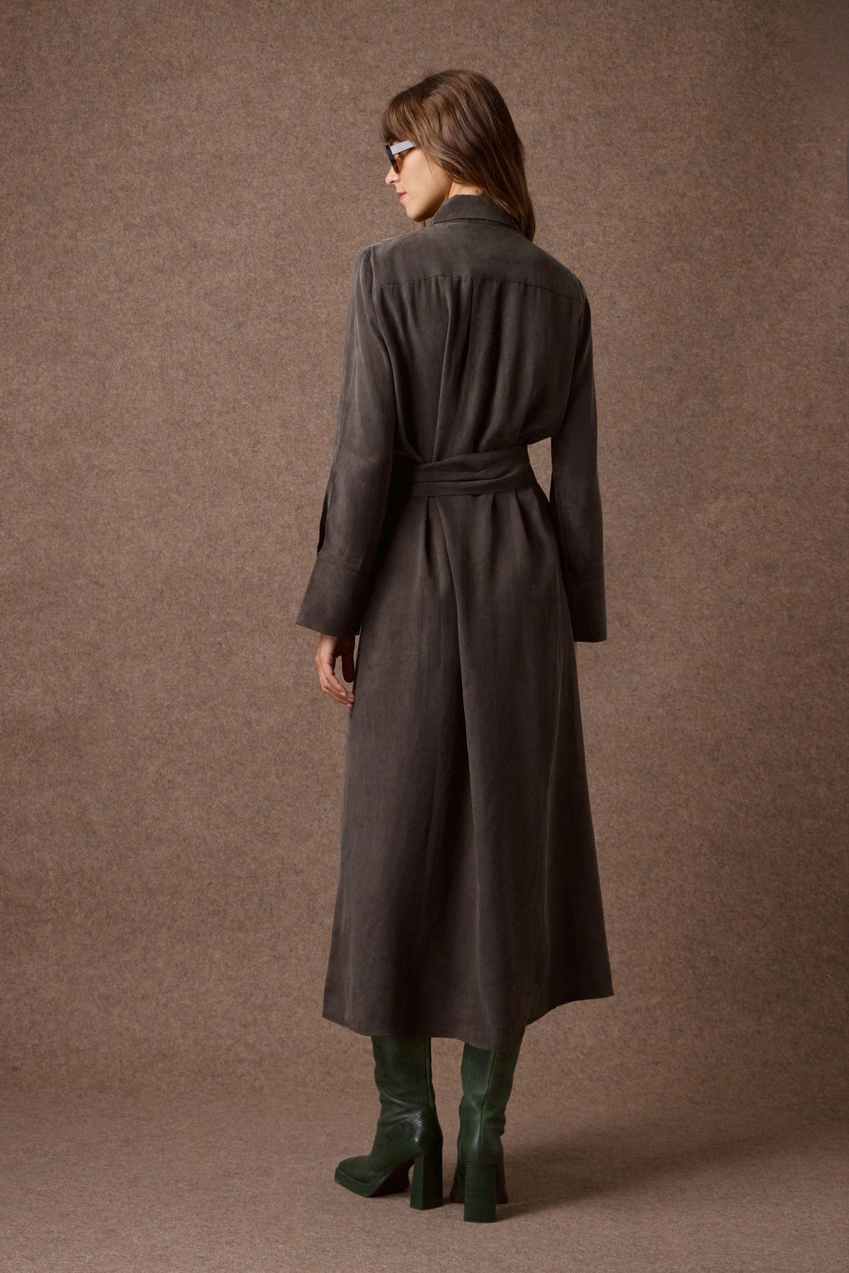 'PARIS' ΜΑΚΡΥ ΣΕΜΙΖΙΕ ΦΟΡΕΜΑ (DARK OLIVE) MAMOUSH