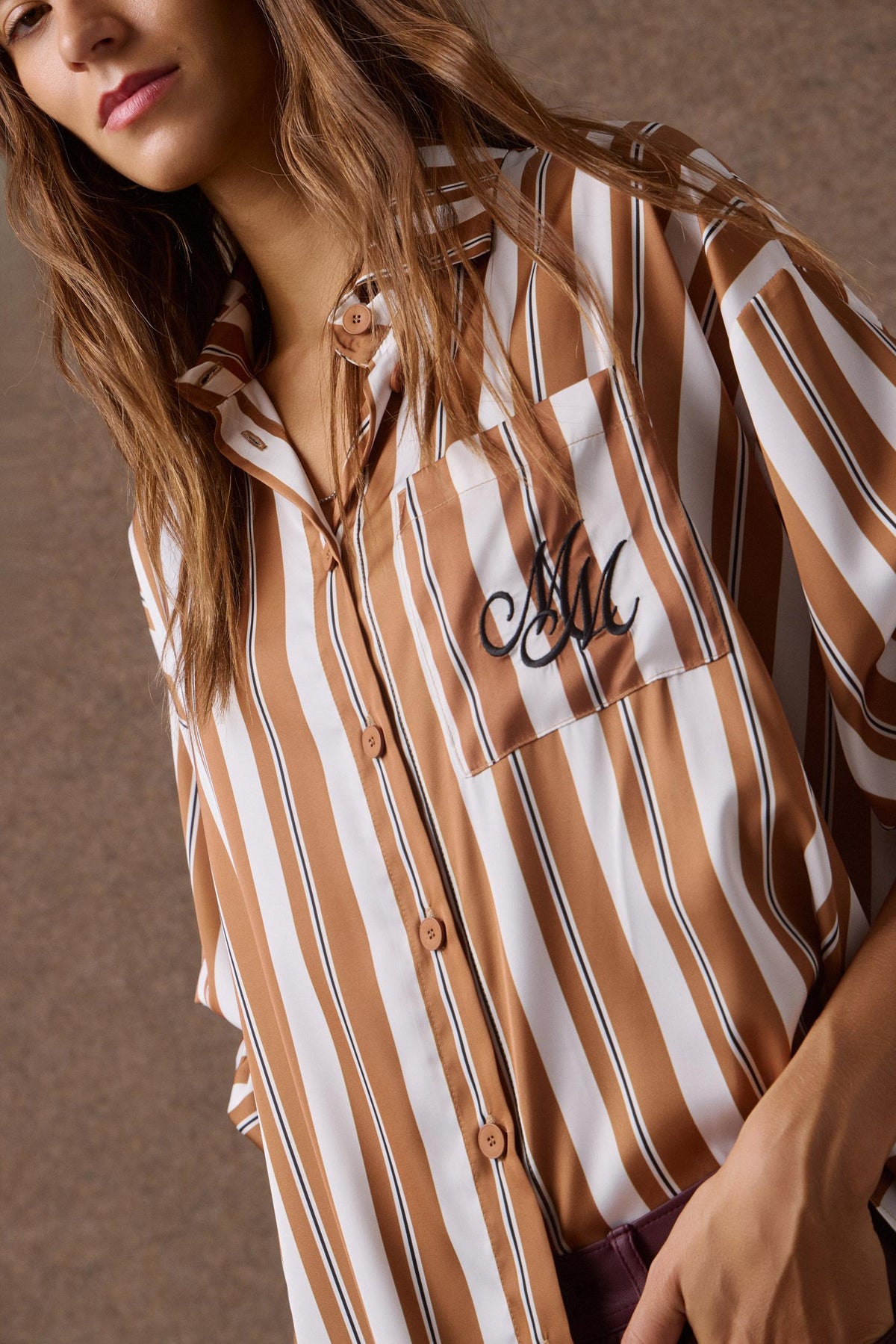 'MARCIA' OVERSIZED ΡΙΓΕ ΠΟΥΚΑΜΙΣΟ (BROWN STRIPED) MAMOUSH