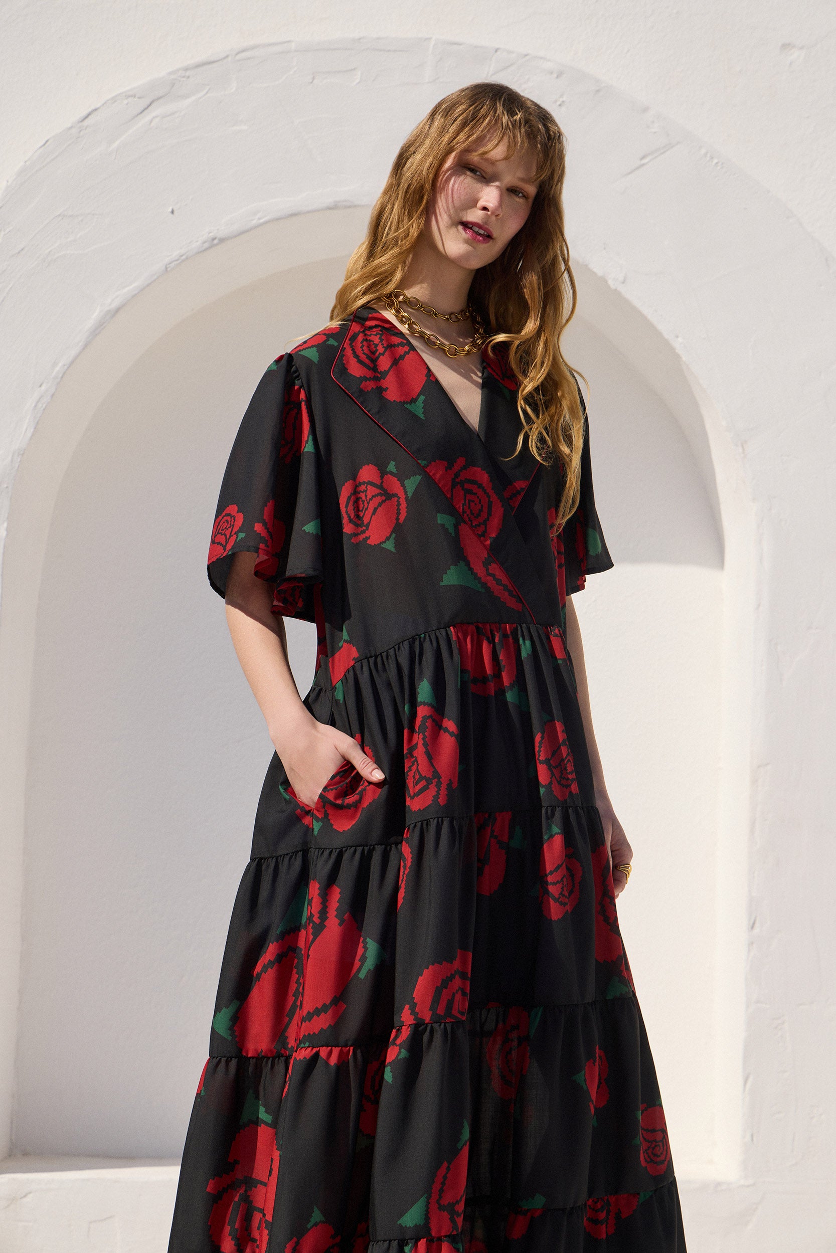 'VANESSA' ΜΙΝΤΙ ΦΟΡΕΜΑ (BLACK ROSES) MAMOUSH