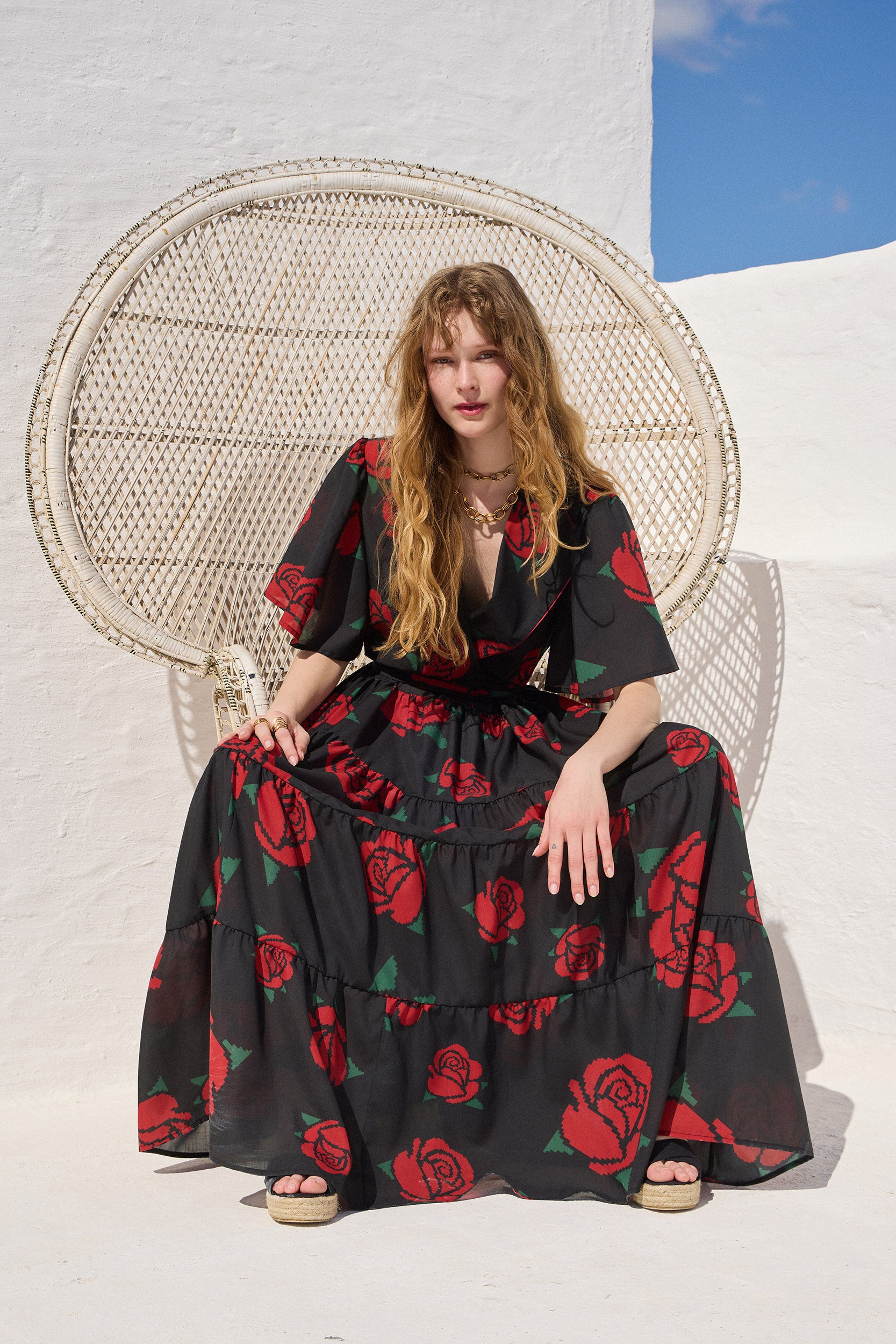 'VANESSA' ΜΙΝΤΙ ΦΟΡΕΜΑ (BLACK ROSES) MAMOUSH