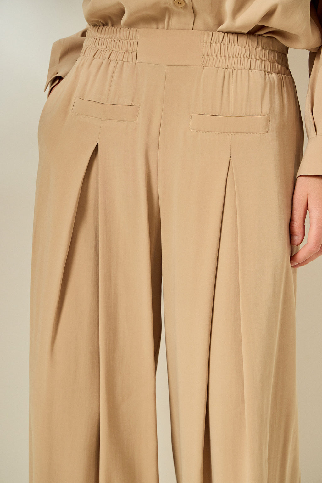 ‘MIRANDA’ ΦΑΡΔΙΑ ΠΑΝΤΕΛΟΝΑ ΜΕ ΠΙΕΤΕΣ (BEIGE) MAMOUSH