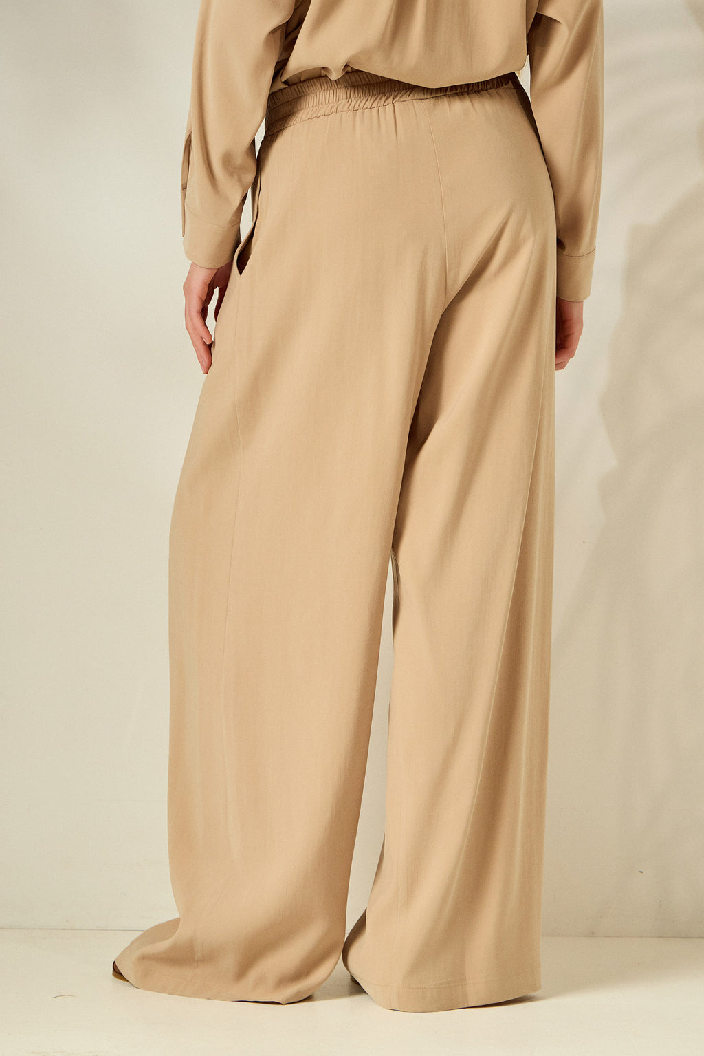 ‘MIRANDA’ ΦΑΡΔΙΑ ΠΑΝΤΕΛΟΝΑ ΜΕ ΠΙΕΤΕΣ (BEIGE) MAMOUSH