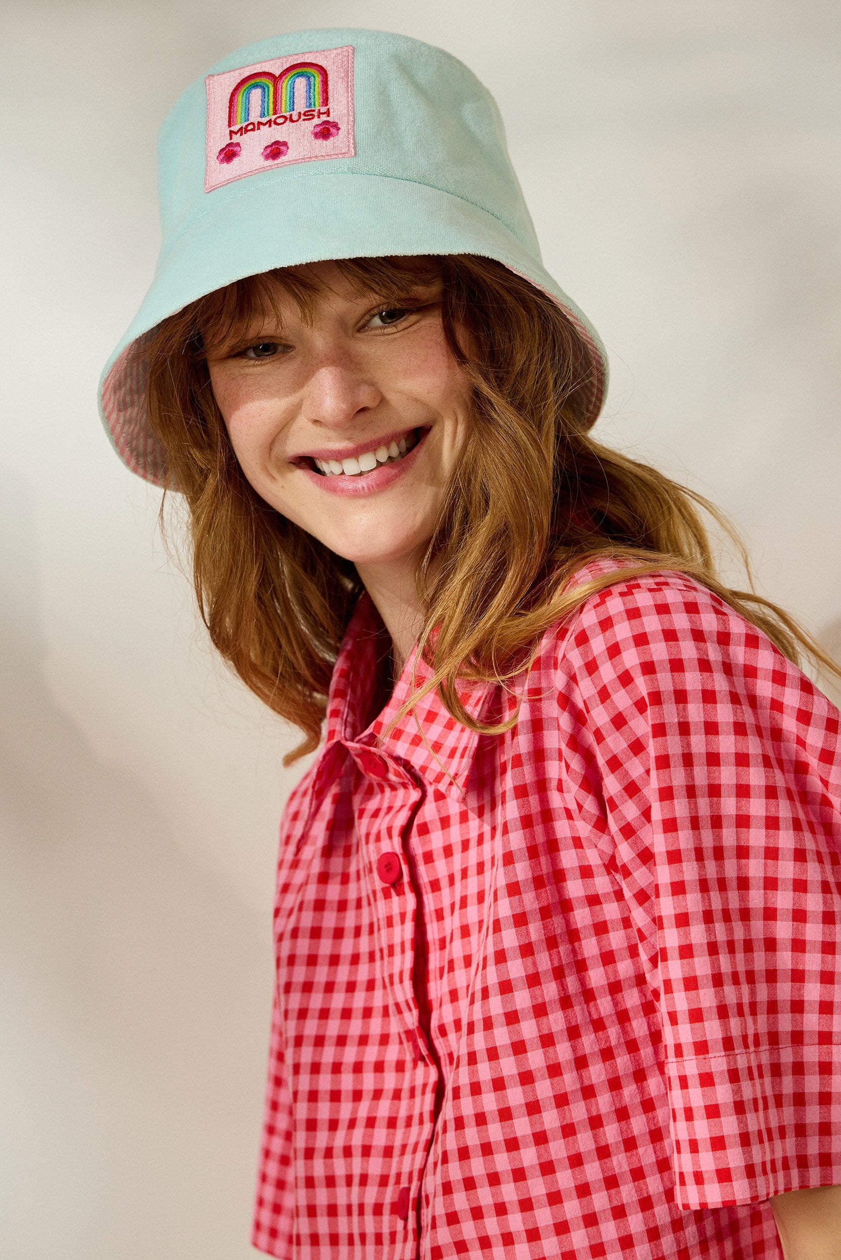 'ANTHI' ΔΙΧΡΩΜΟ ΚΑΠΕΛΟ BUCKET (PEANUT/PINK) MAMOUSH