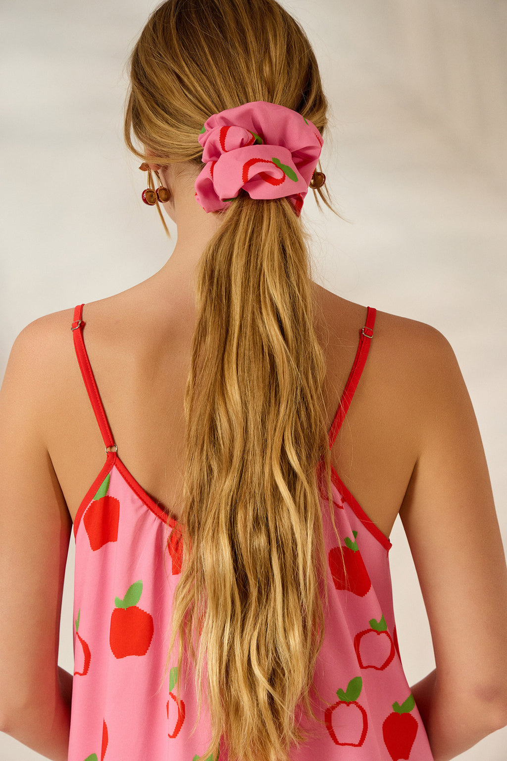 SCRUNCHIES (PINK/APPLES) MAMOUSH