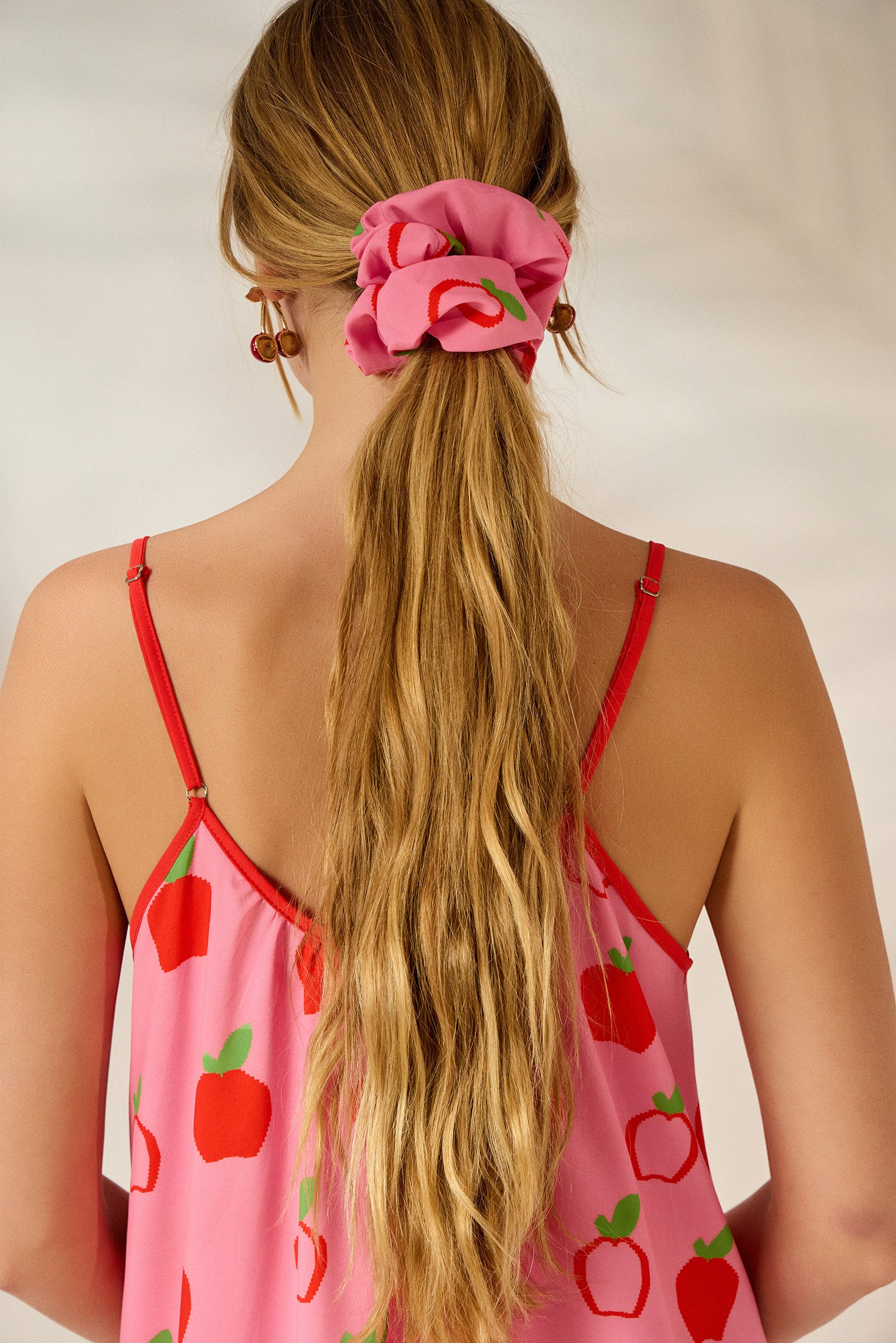 SCRUNCHIES (PINK/APPLES) MAMOUSH