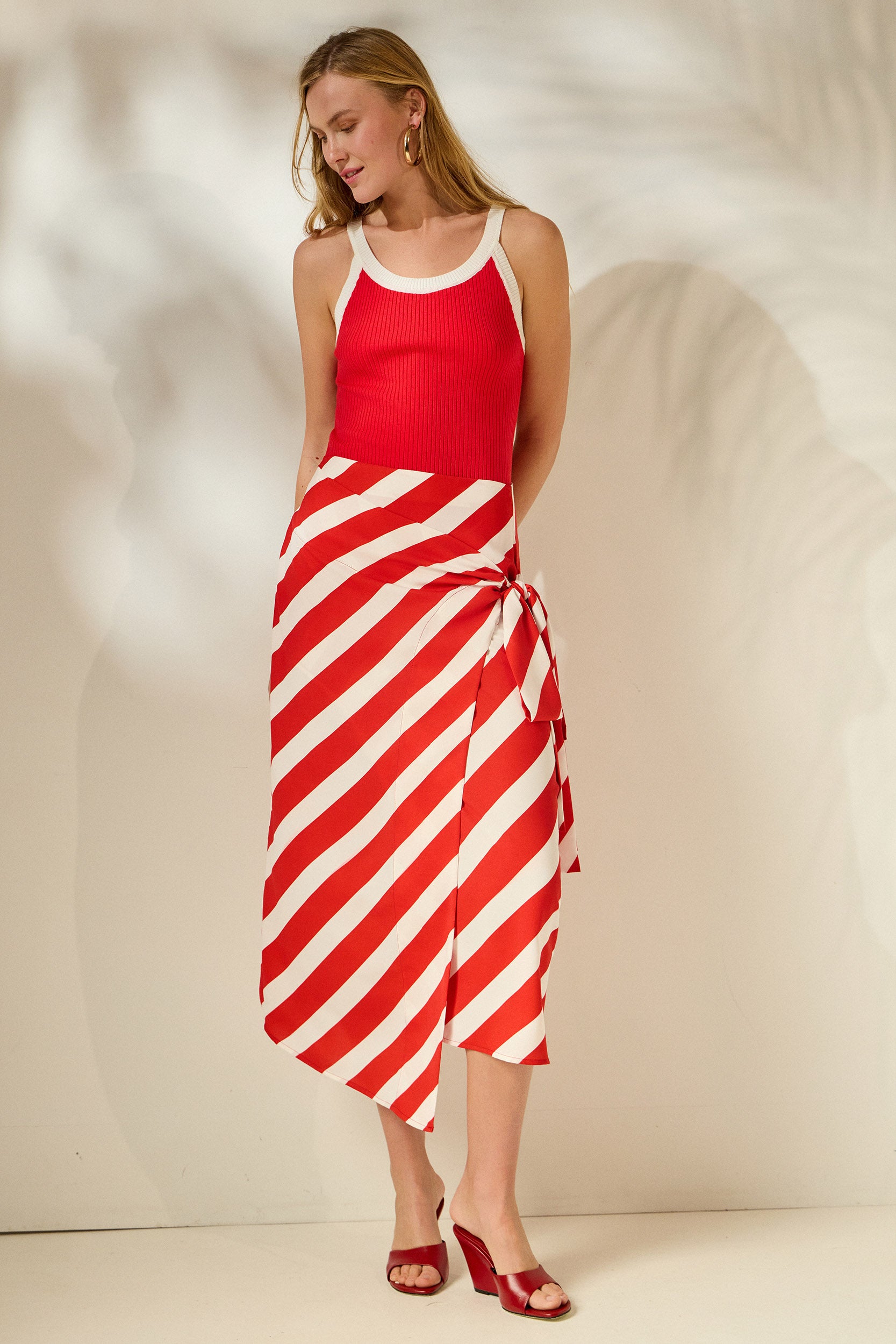 'DANAE' ΠΛΕΚΤΗ ΜΠΛΟΥΖΑ (RED/WHITE) MAMOUSH