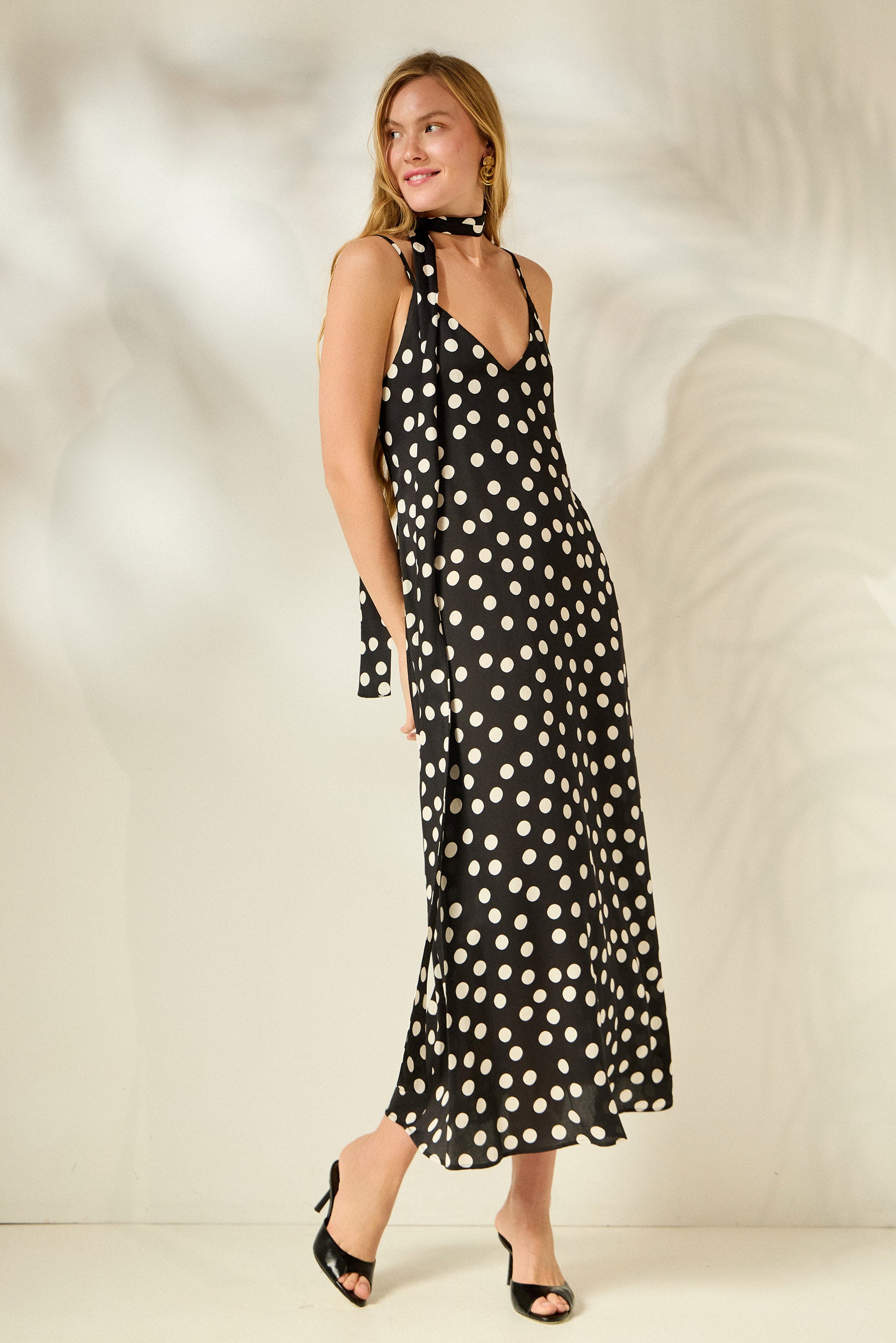 'ELIANA' ΠΟΥΑ ΜΙΝΤΙ ΦΟΡΕΜΑ (BLACK) MAMOUSH